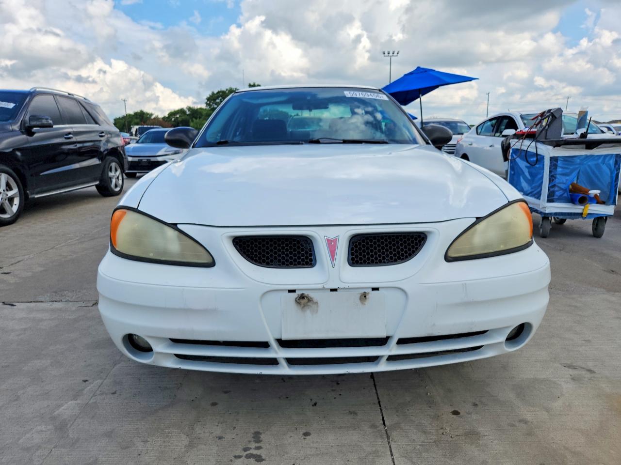 2004 Pontiac Grand Am Se1 White vin: 1G2NF52E94C233121