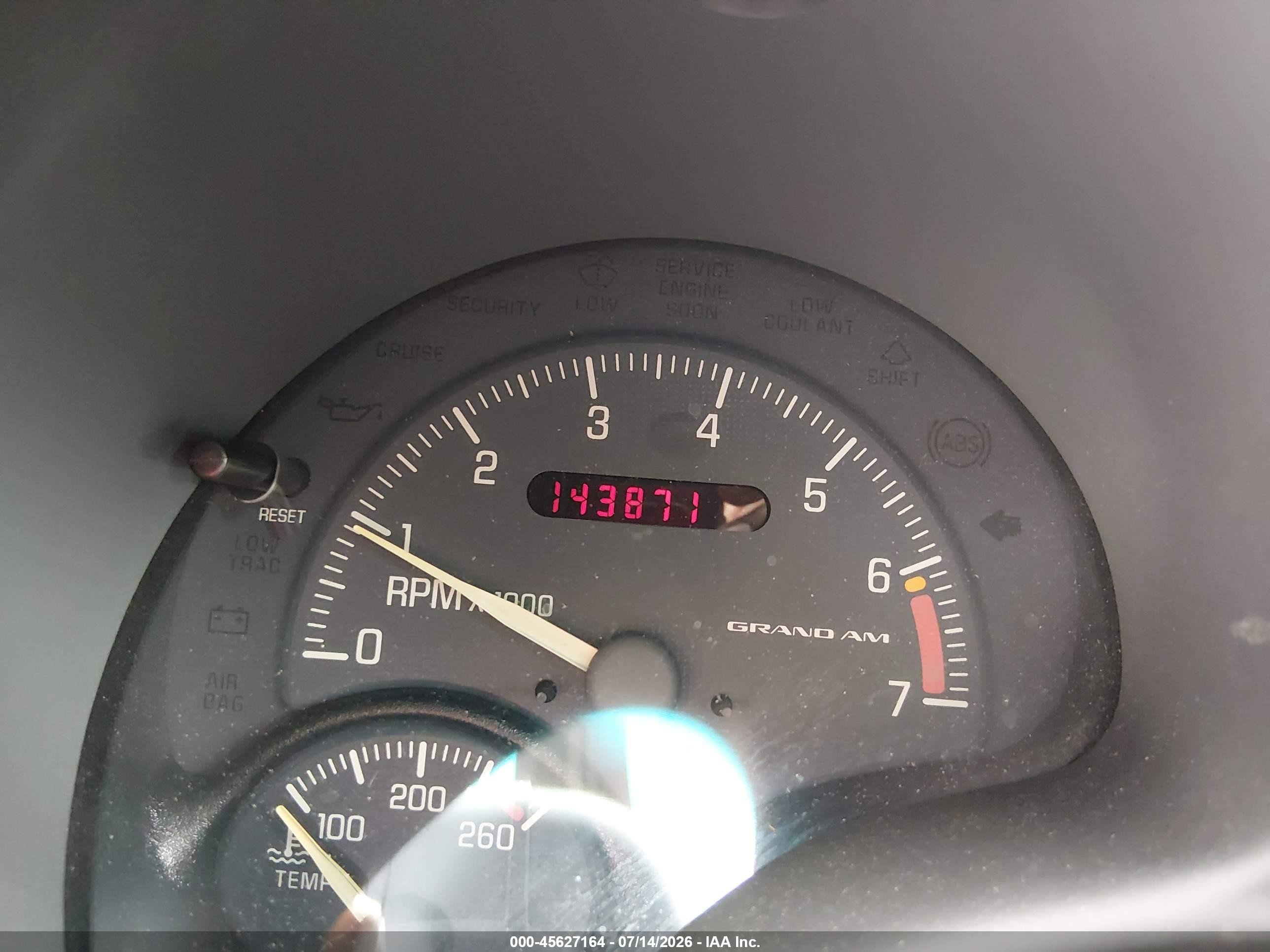 2000 Pontiac Grand Am Se1 Красный vin: 1G2NF52T5YM796066