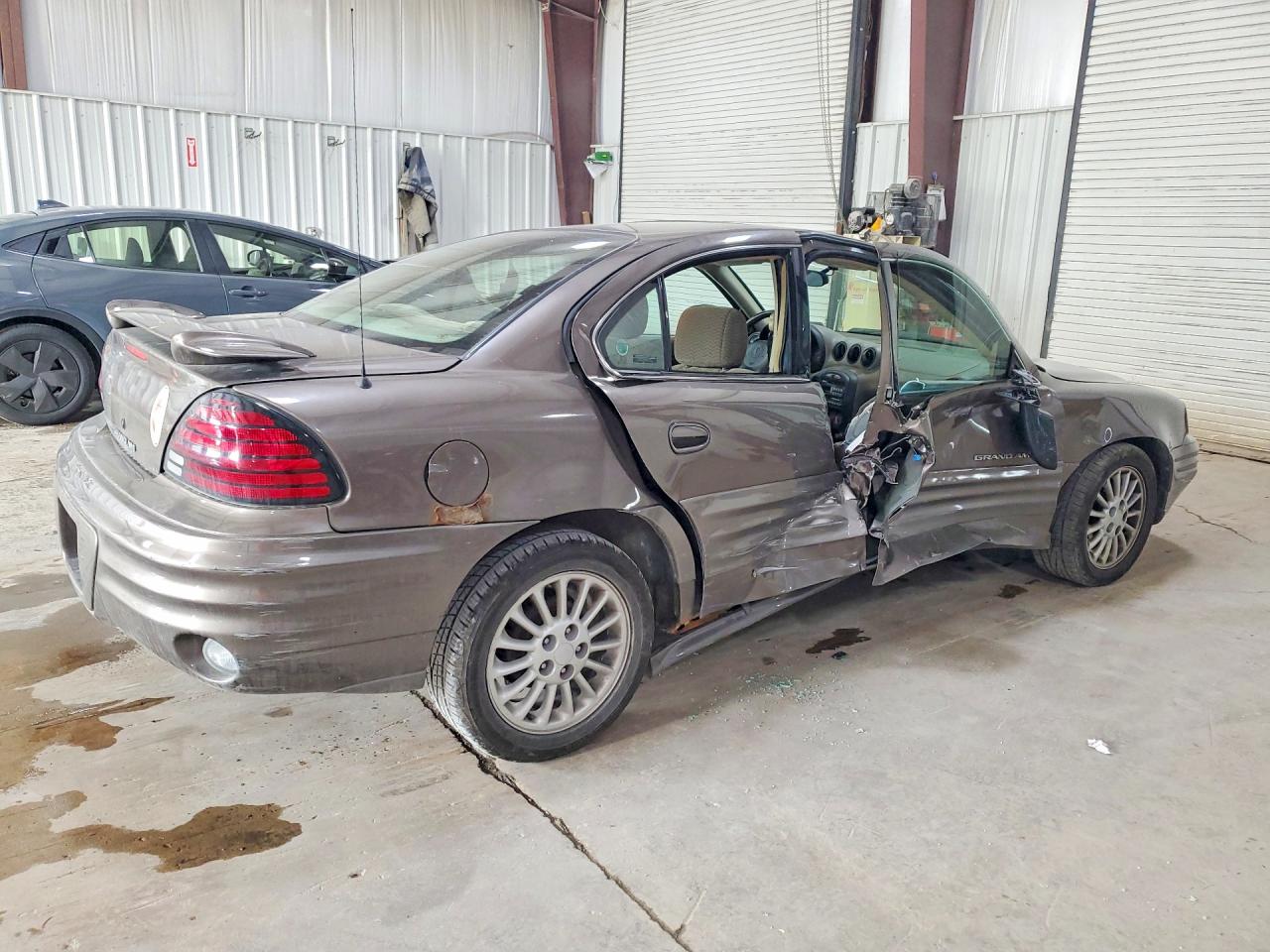 2001 Pontiac Grand Am Se1 Tan vin: 1G2NF52T61M626532