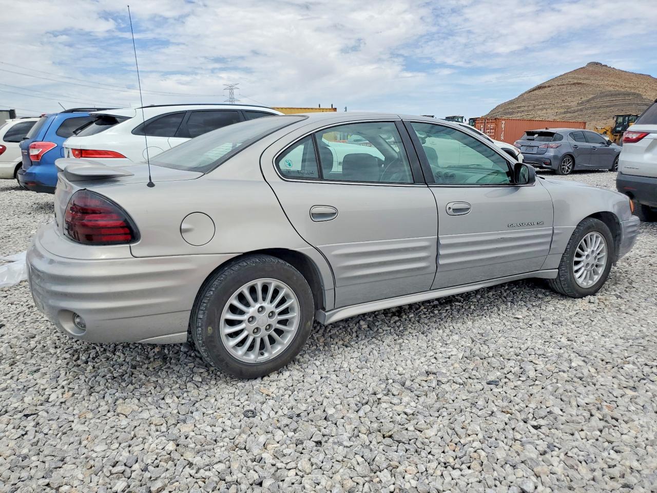 2000 Pontiac Grand Am Se1 Silver vin: 1G2NF52TXYM870422