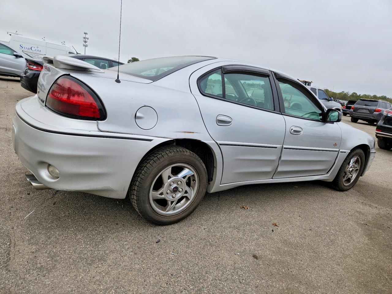 2003 Pontiac Grand Am Silver vin: 1G2NV52E93C334323