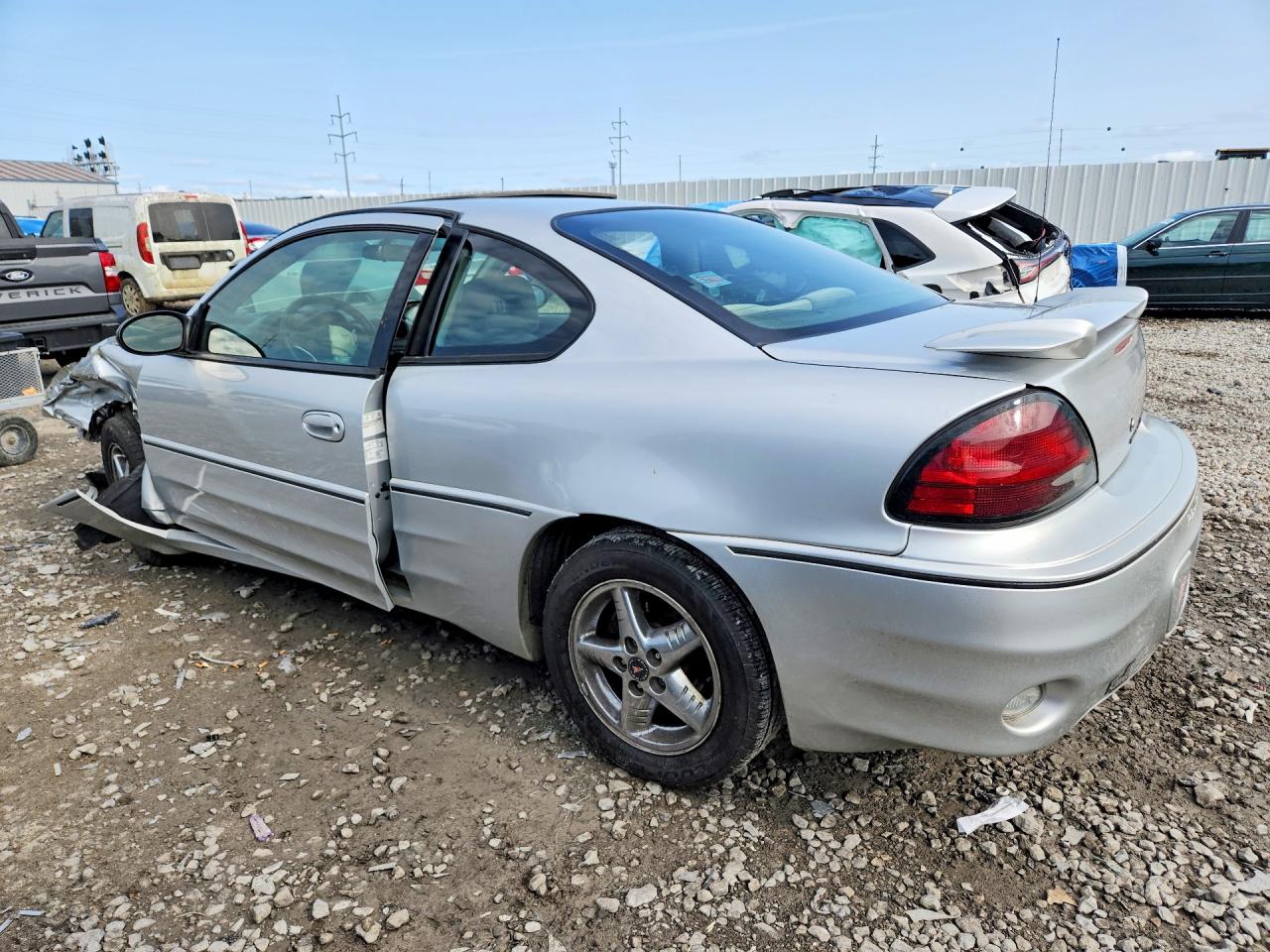 2003 Pontiac Grand Am Gt Silver vin: 1G2NW12E43C225676
