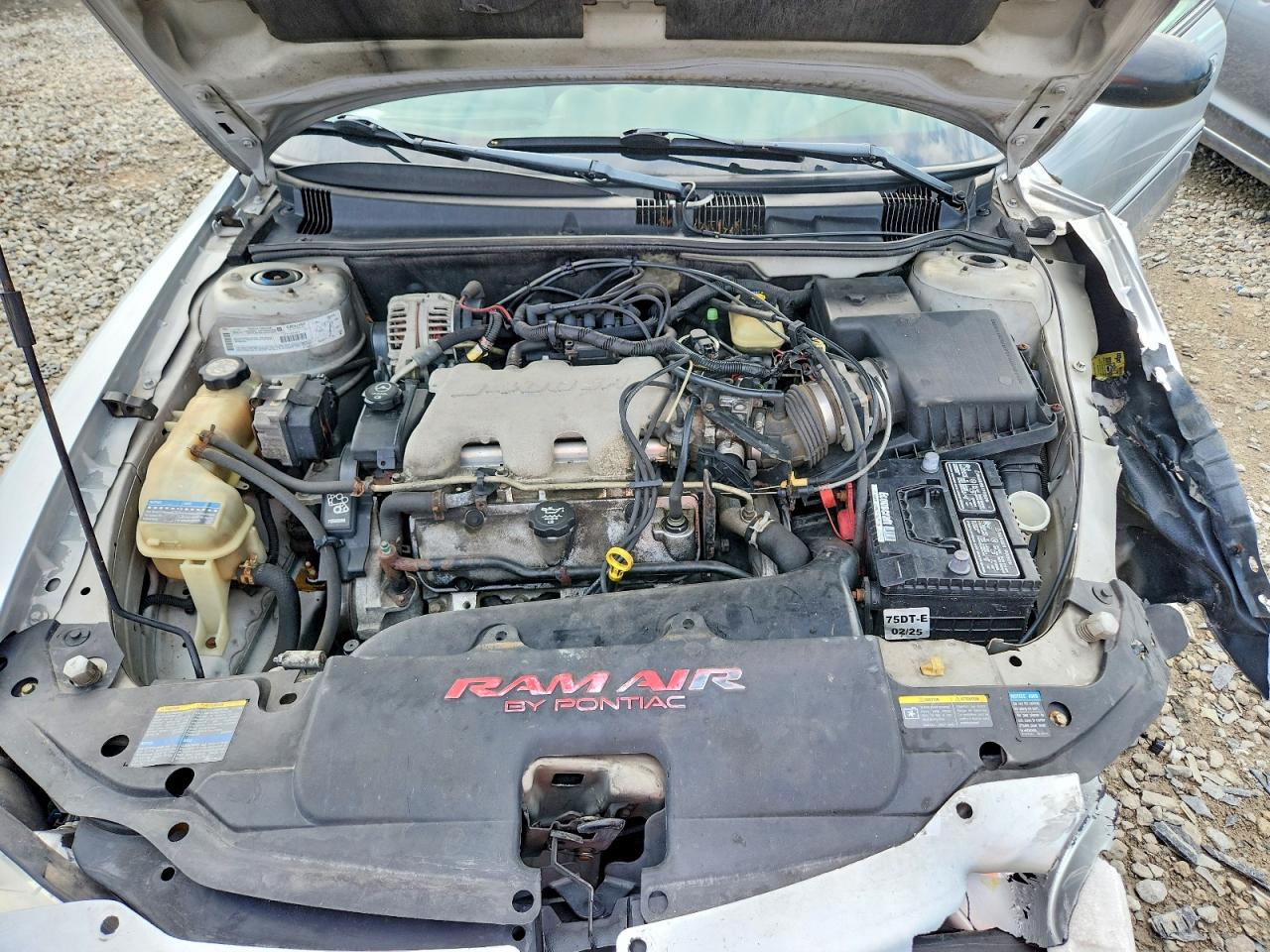 2003 Pontiac Grand Am Gt Silver vin: 1G2NW12E43C225676