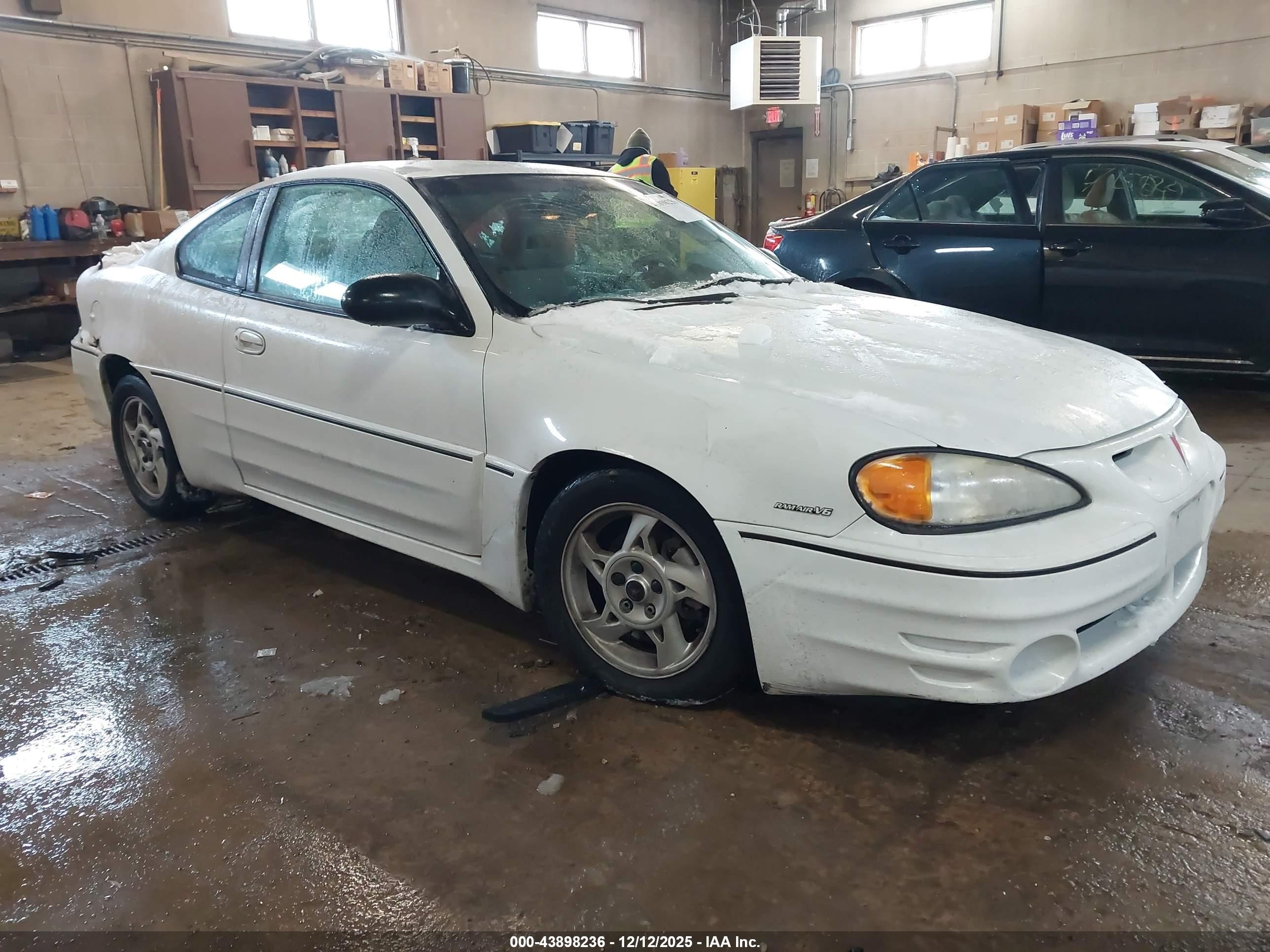 2004 Pontiac Grand Am Gt White vin: 1G2NW12E44M625555