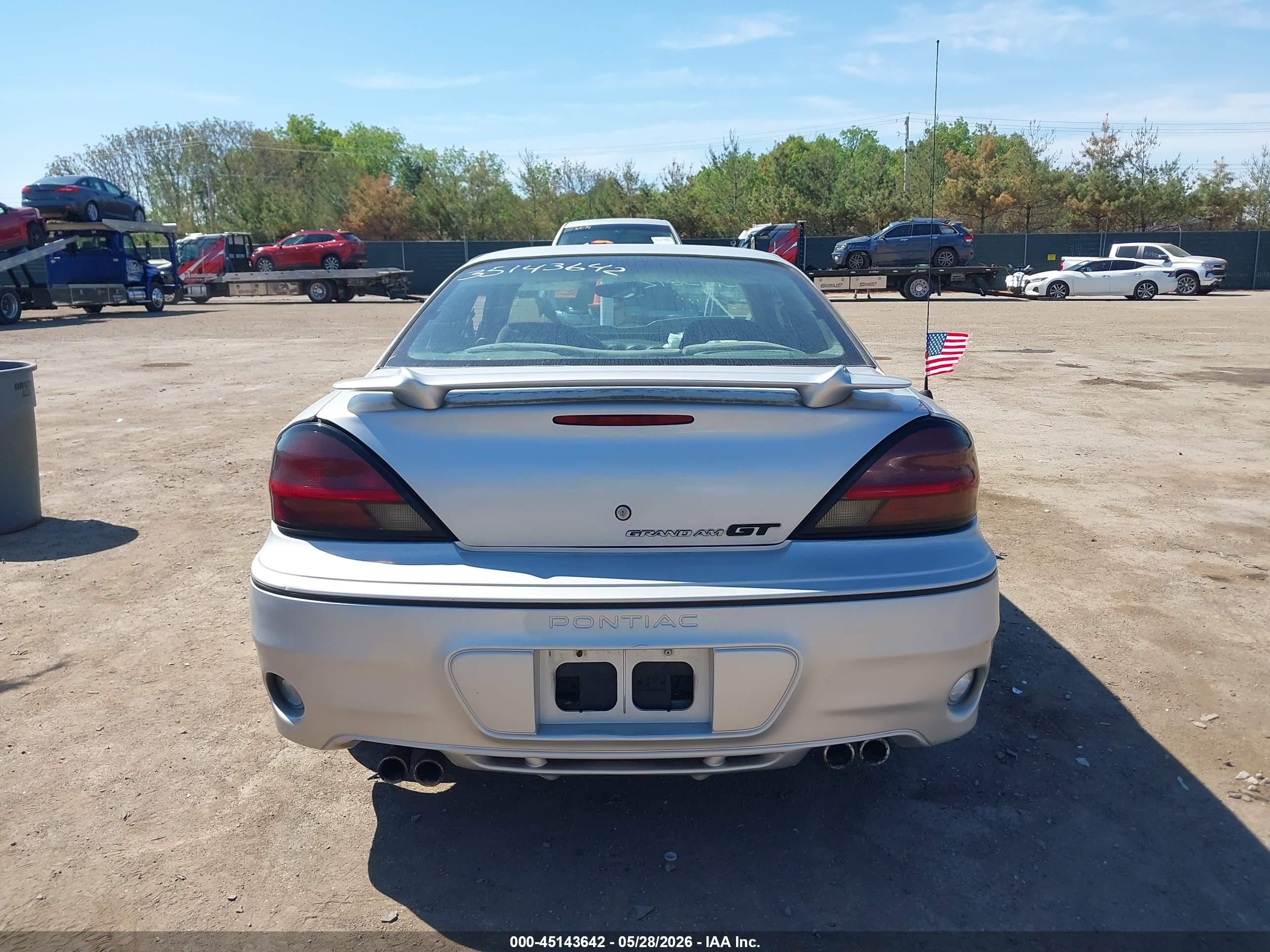 2002 Pontiac Grand Am Gt Silver vin: 1G2NW12E62C256300