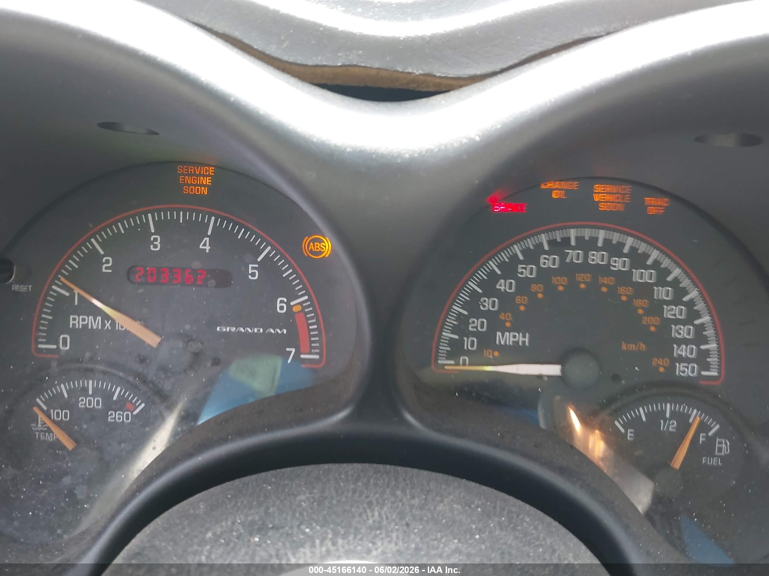 2002 Pontiac Grand Am Gt White vin: 1G2NW12E82C207695