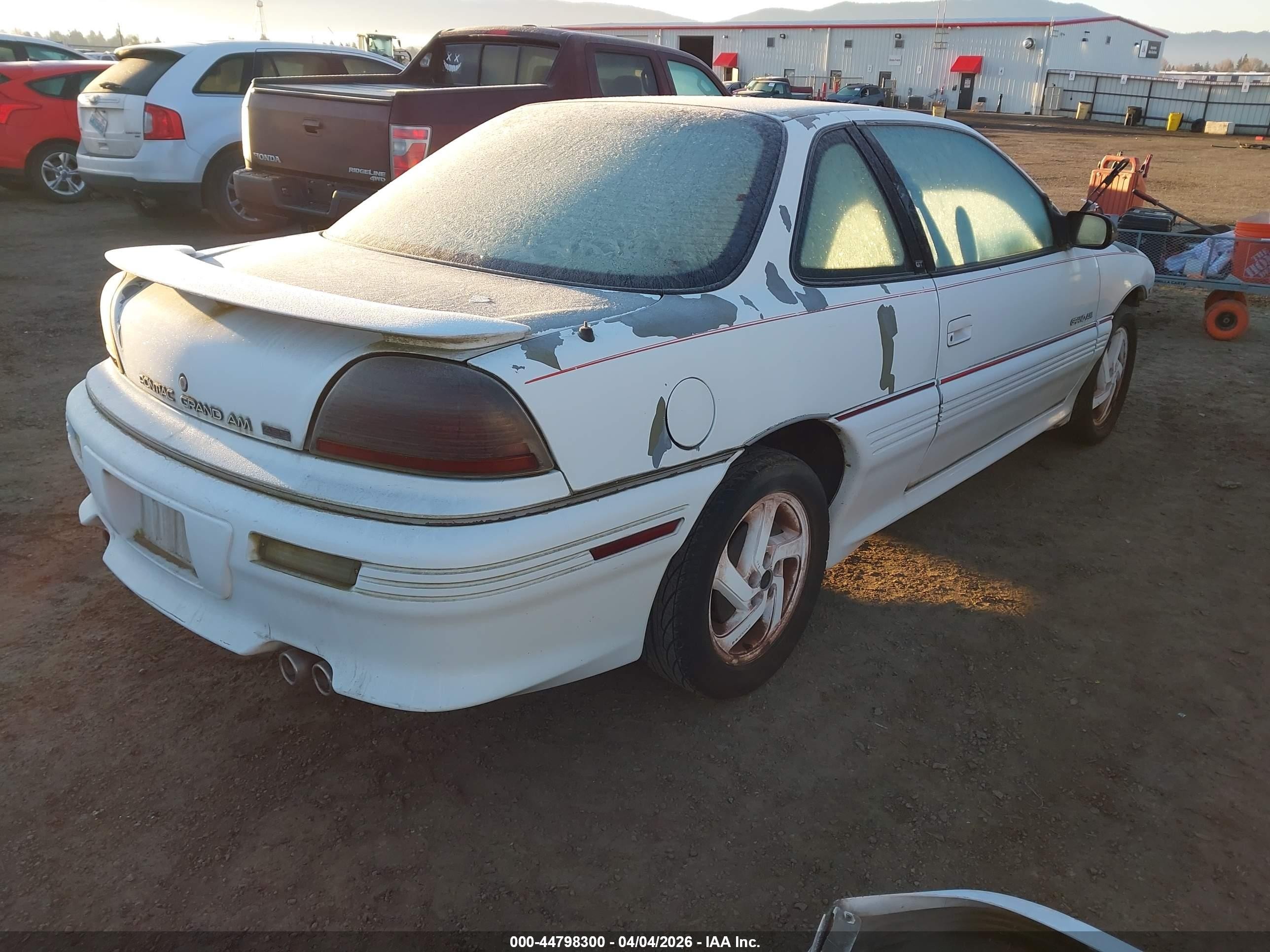 1994 Pontiac Grand Am Gt White vin: 1G2NW15M7RC716030
