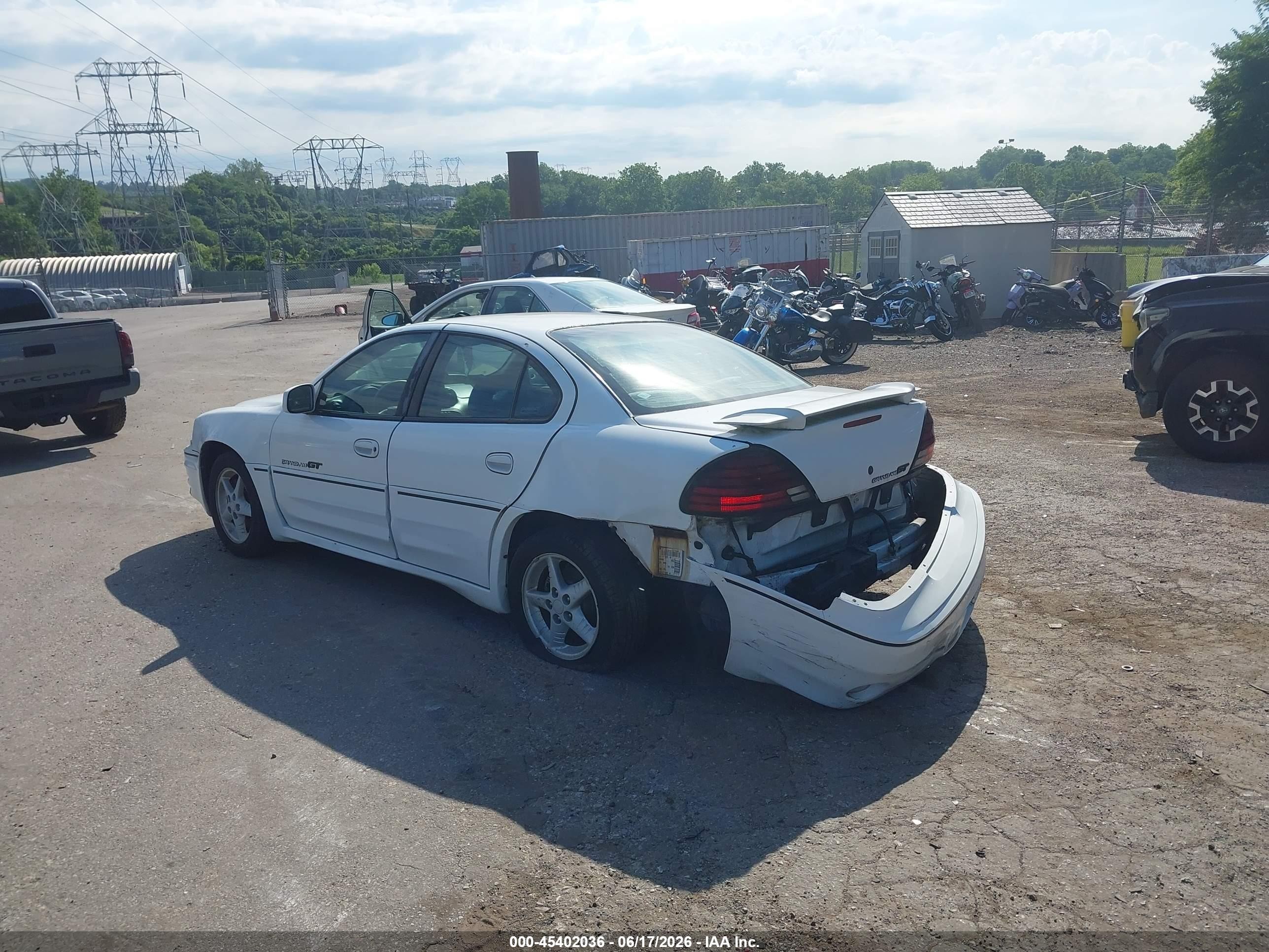 2001 Pontiac Grand Am Gt White vin: 1G2NW52E21C170469