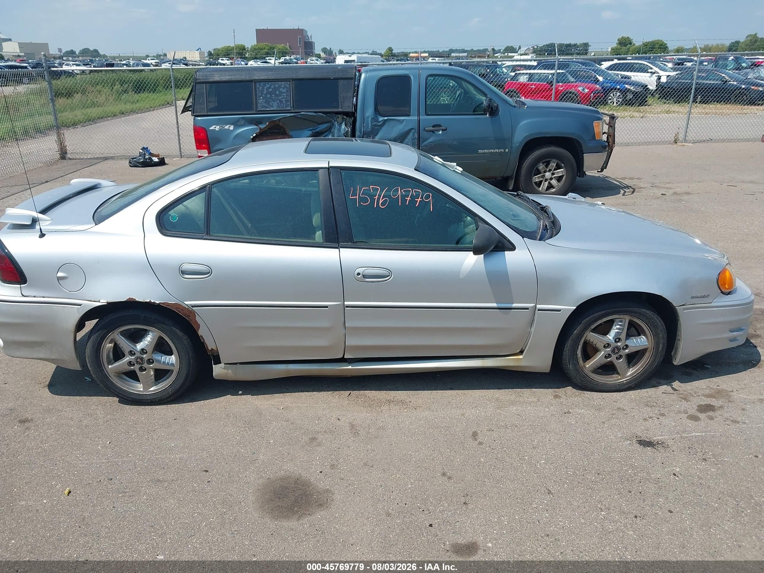 2003 Pontiac Grand Am Gt Серебряный vin: 1G2NW52E43M711888