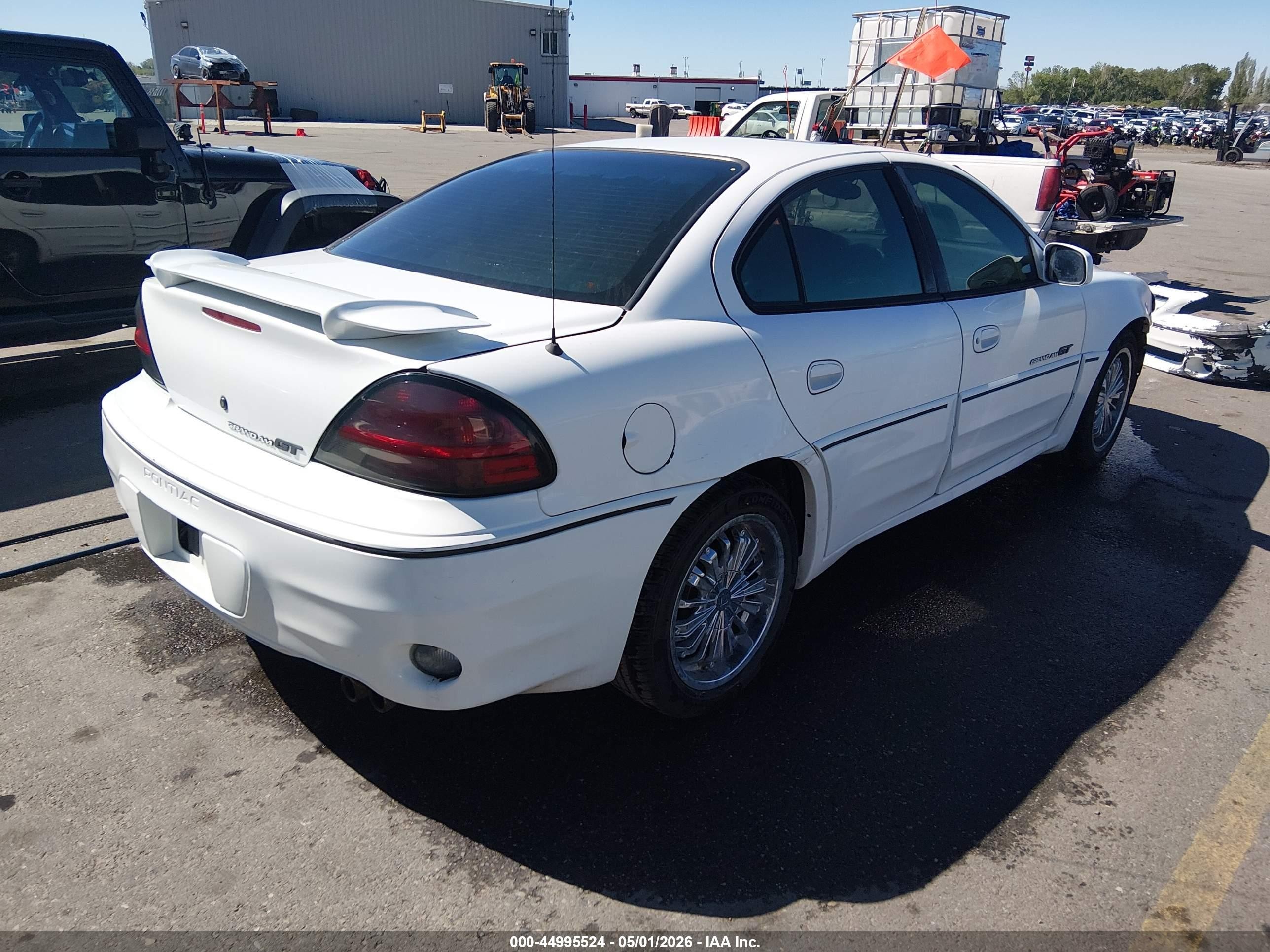 2002 Pontiac Grand Am Gt White vin: 1G2NW52E72M512624