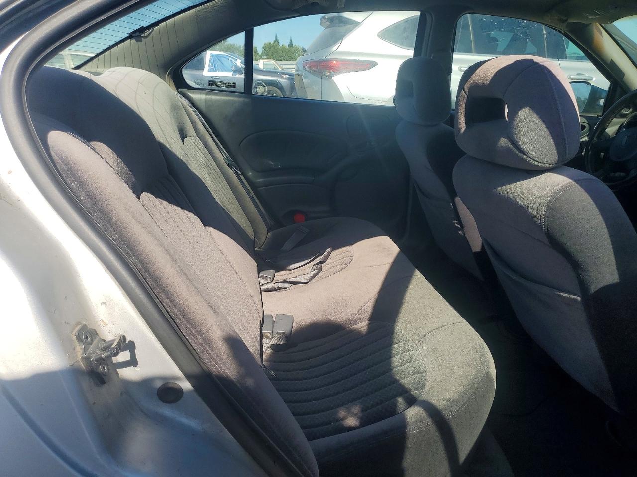 2001 Pontiac Grand Am Gt Silver vin: 1G2NW52EX1C243877