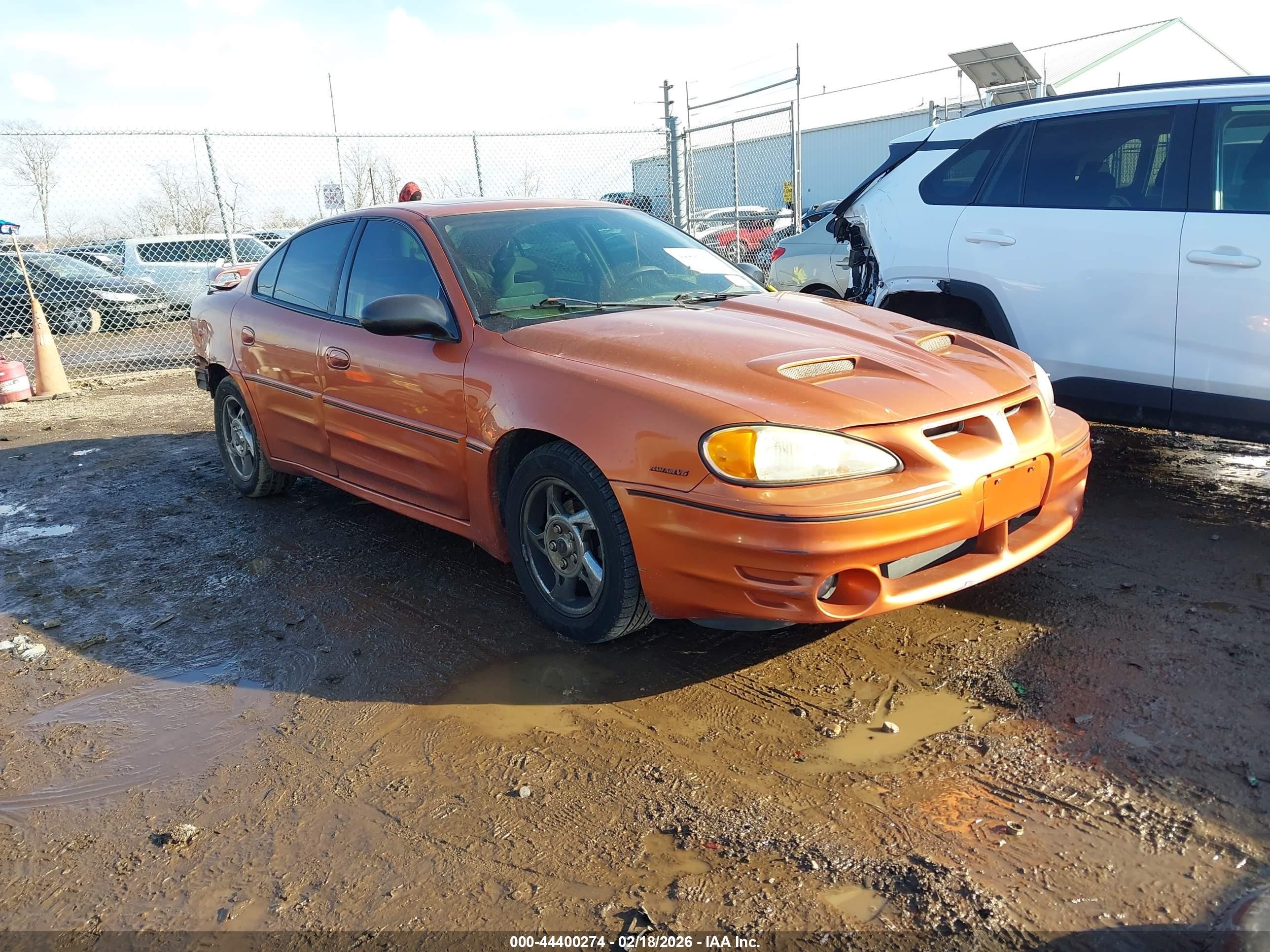 1G2NW52EX4M649236