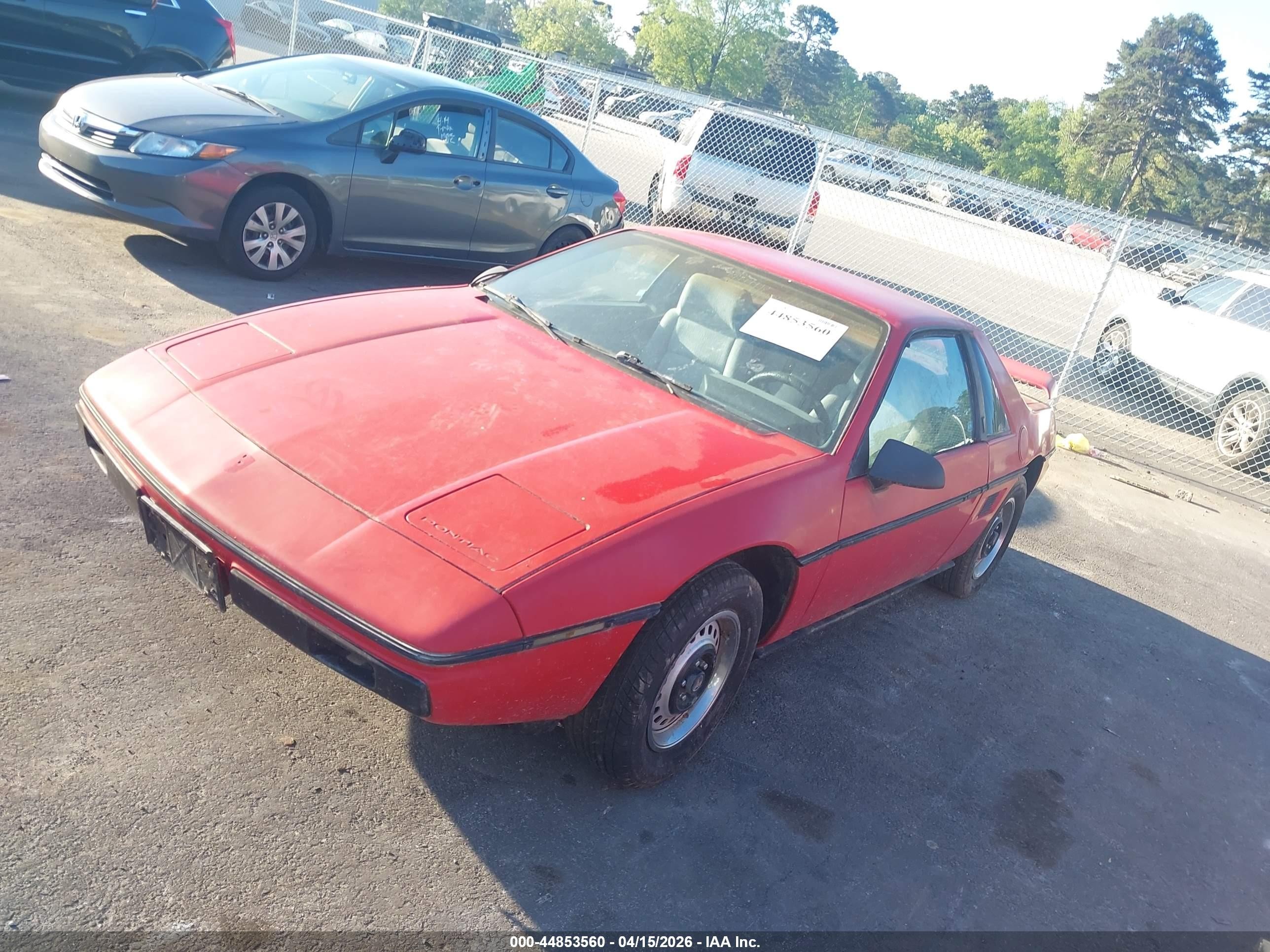 1986 Pontiac Fiero   Красный vin: 1G2PE37R7GP218013