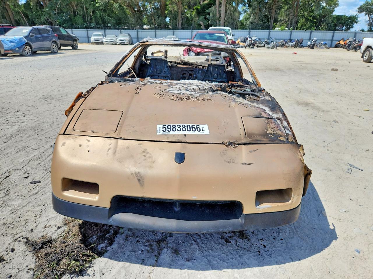 1986 Pontiac Fiero Se Gold vin: 1G2PF3794GP236482