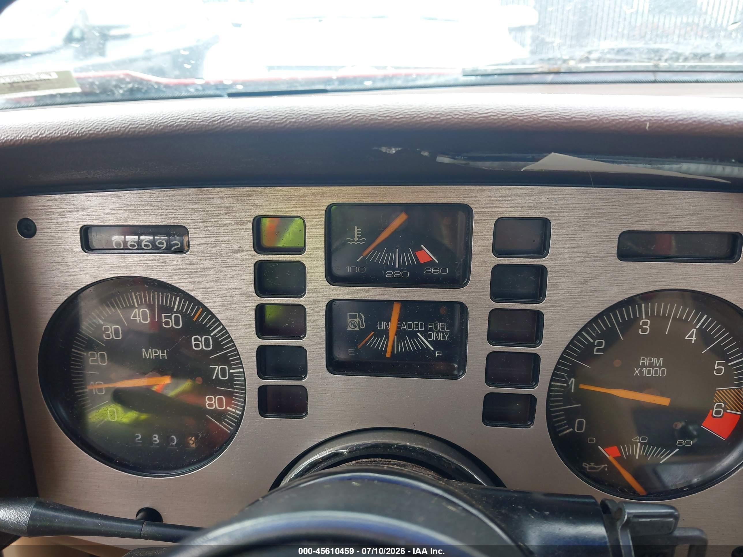 1985 Pontiac Fiero Se Red vin: 1G2PF3797FP254392