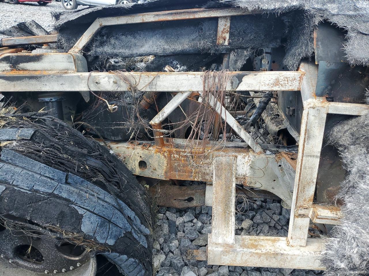 1986 Pontiac Fiero Se Burn vin: 1G2PF379XGP245901