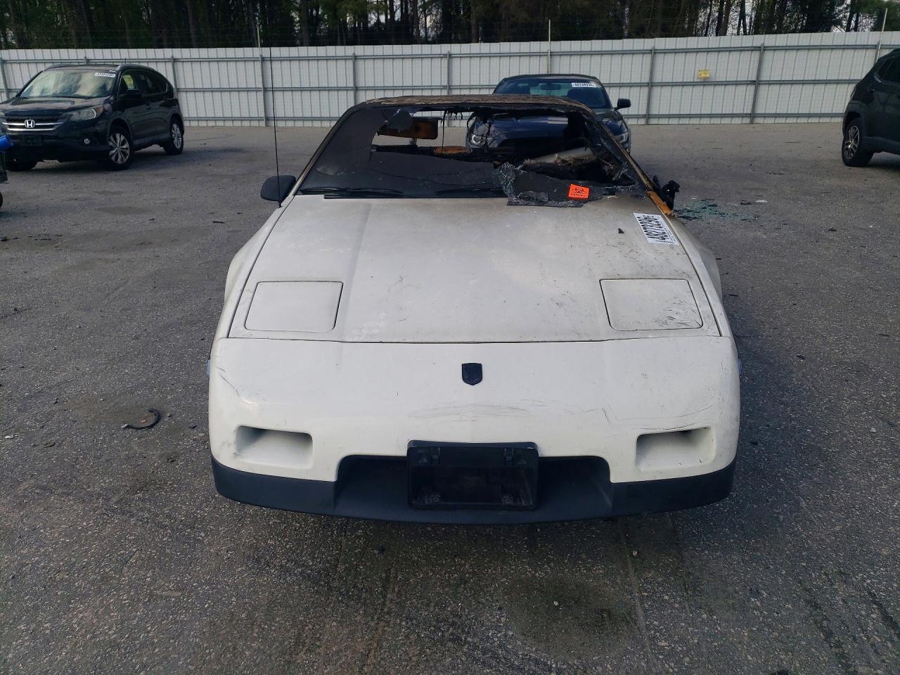 1986 Pontiac Fiero Se Burn vin: 1G2PF37R9GP271356