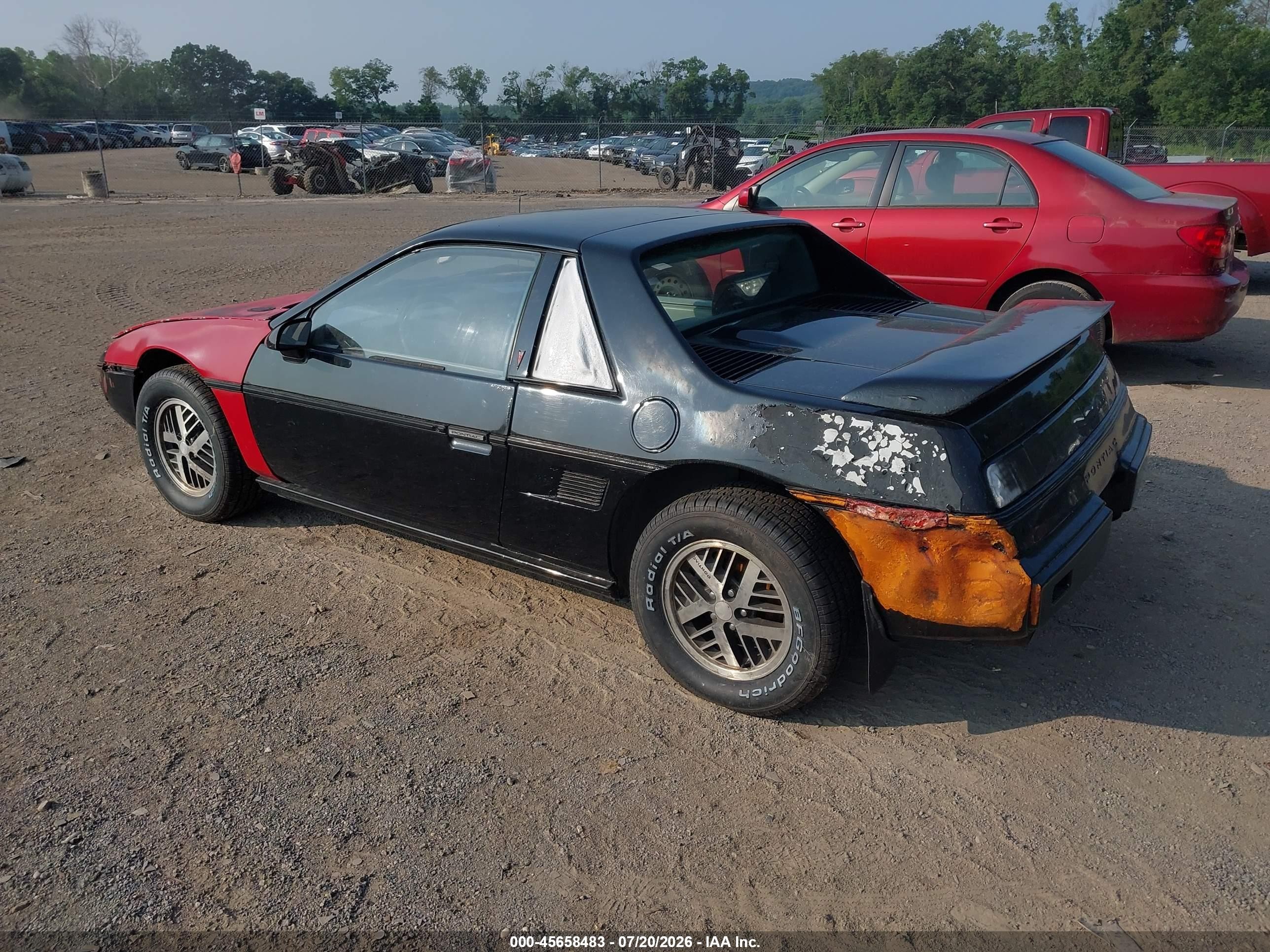 1985 Pontiac Fiero Sport Black vin: 1G2PM37R0FP230148