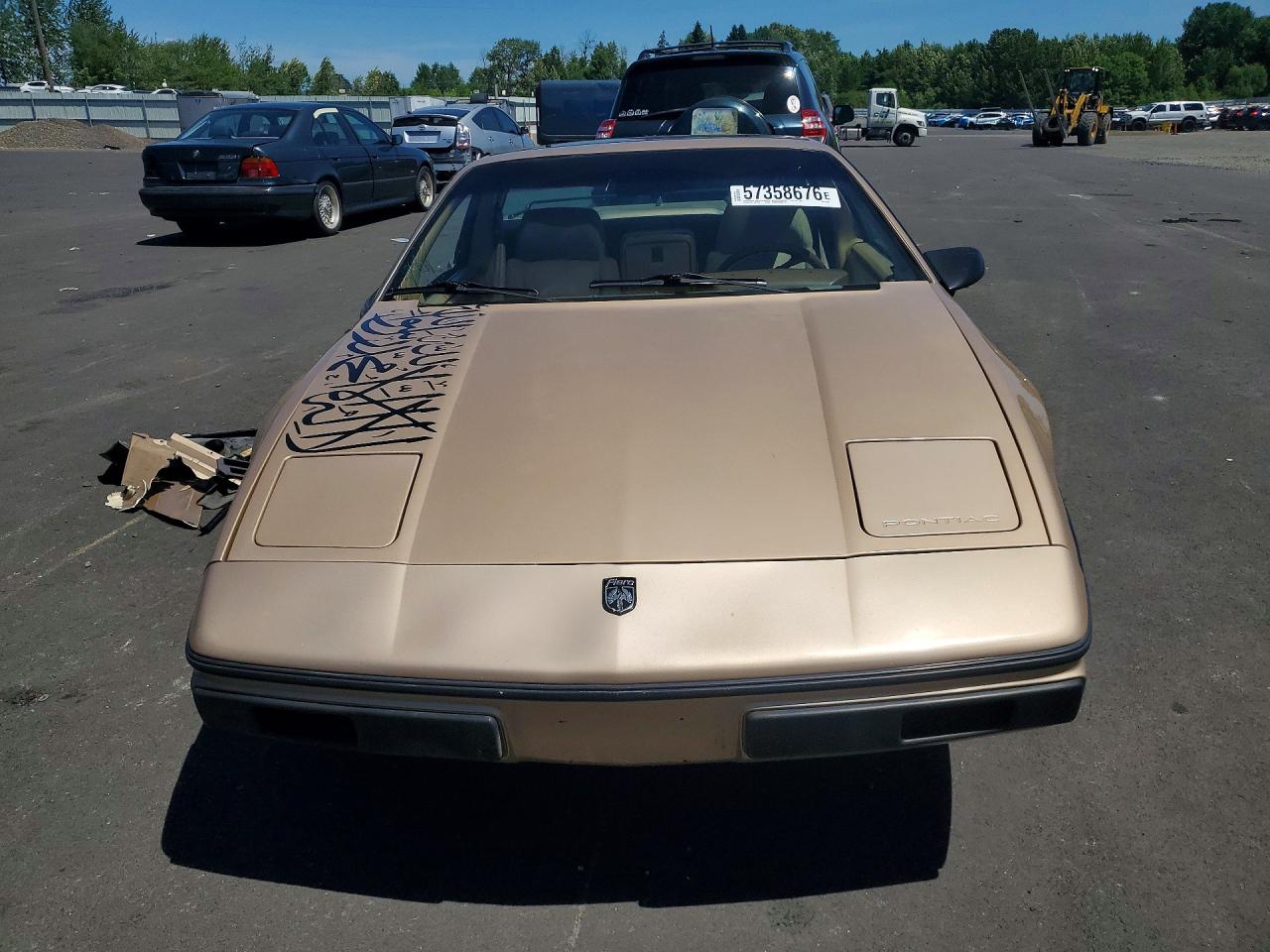 1986 Pontiac Fiero Sport Tan vin: 1G2PM37R5GP228932