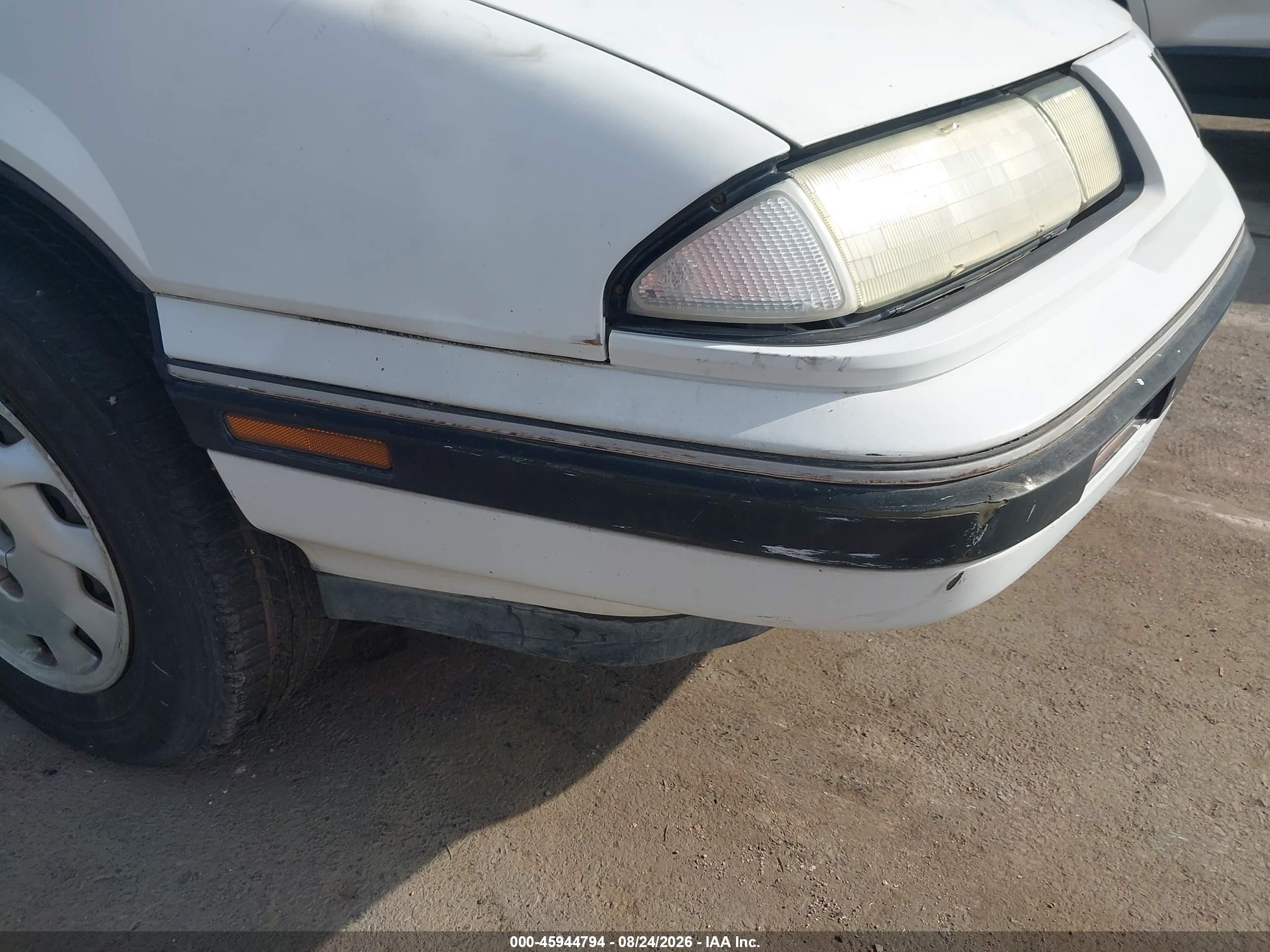 1991 Pontiac Grand Prix Le White vin: 1G2WH54T3MF278676