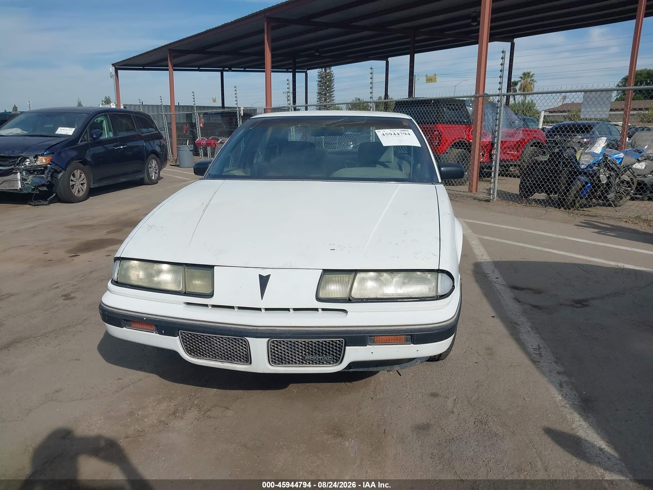 1991 Pontiac Grand Prix Le White vin: 1G2WH54T3MF278676
