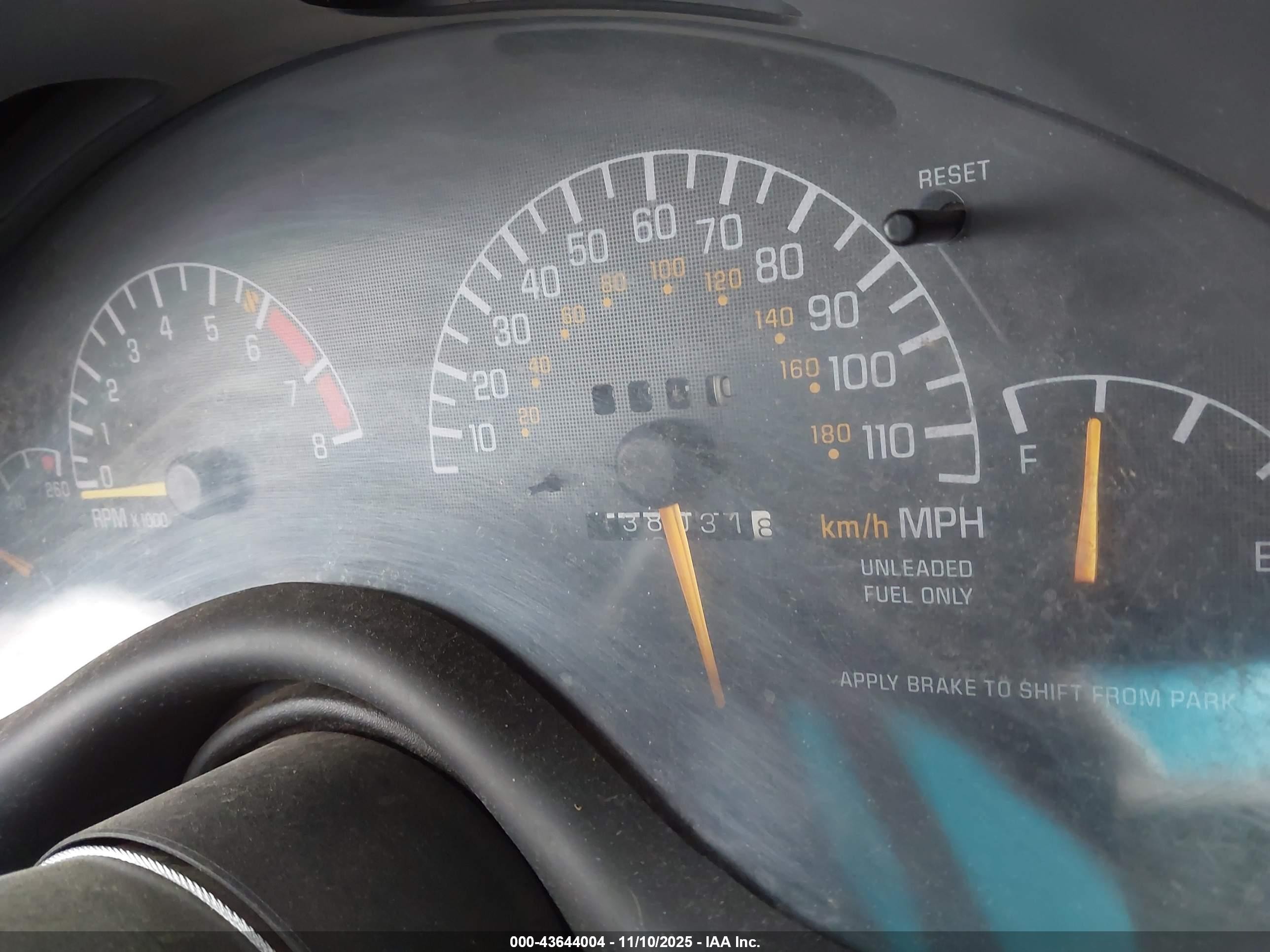 1996 Pontiac Grand Prix Se White vin: 1G2WJ12M8TF211546