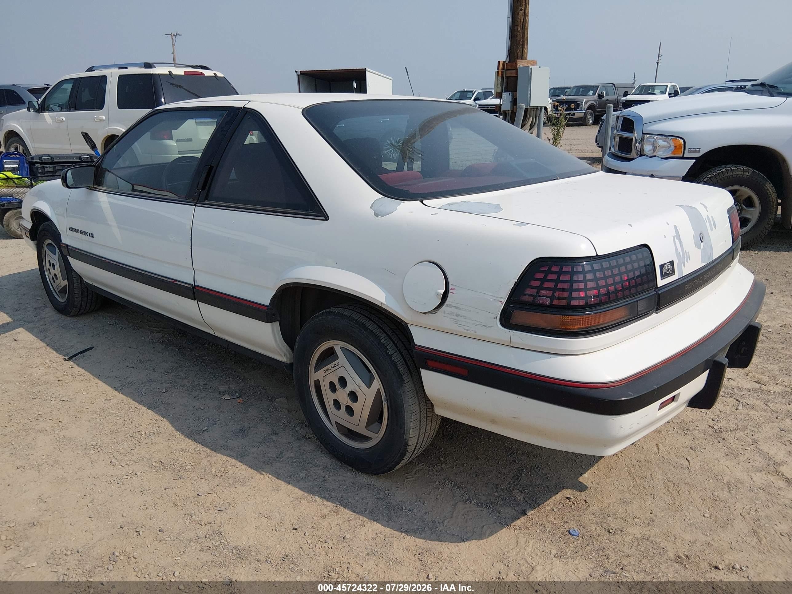 1990 Pontiac Grand Prix Le White vin: 1G2WJ14T3LF305399