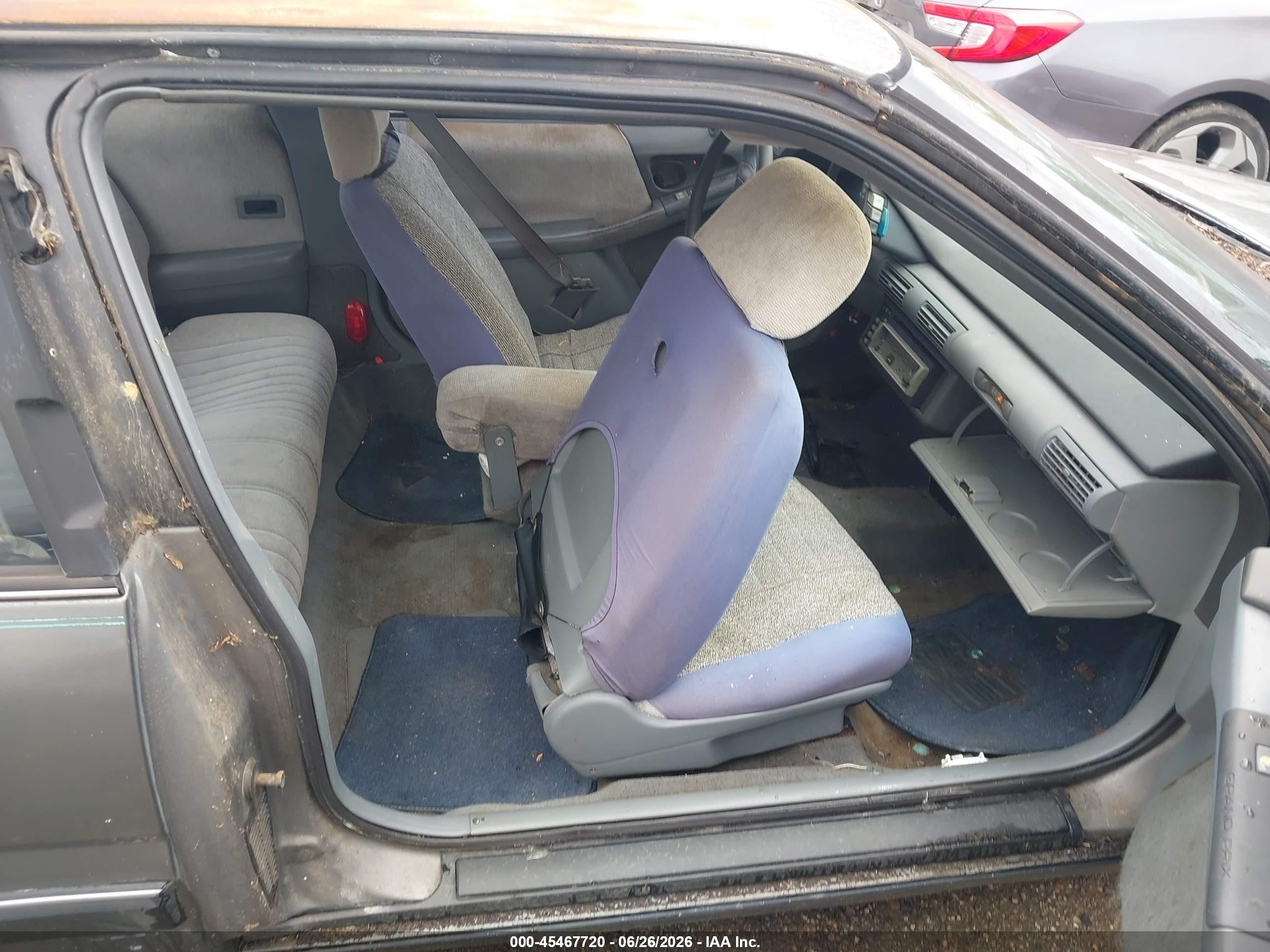1988 Pontiac Grand Prix   Серый vin: 1G2WJ14W2JF237877