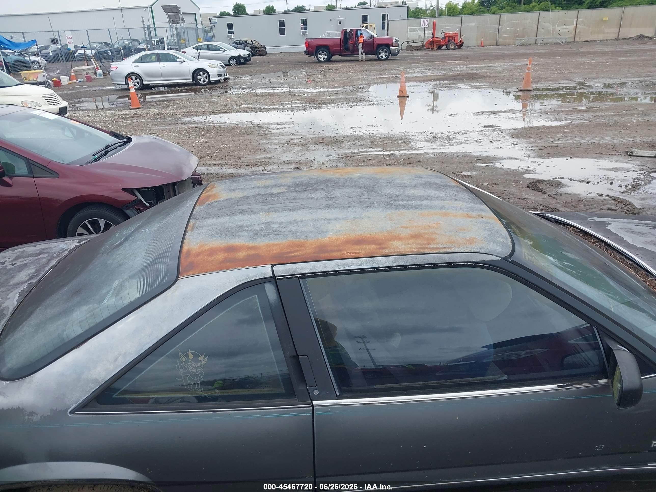 1988 Pontiac Grand Prix   Серый vin: 1G2WJ14W2JF237877
