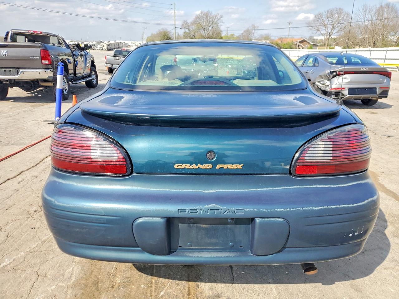 1997 Pontiac Grand Prix Se Teal vin: 1G2WJ52K3VF303365