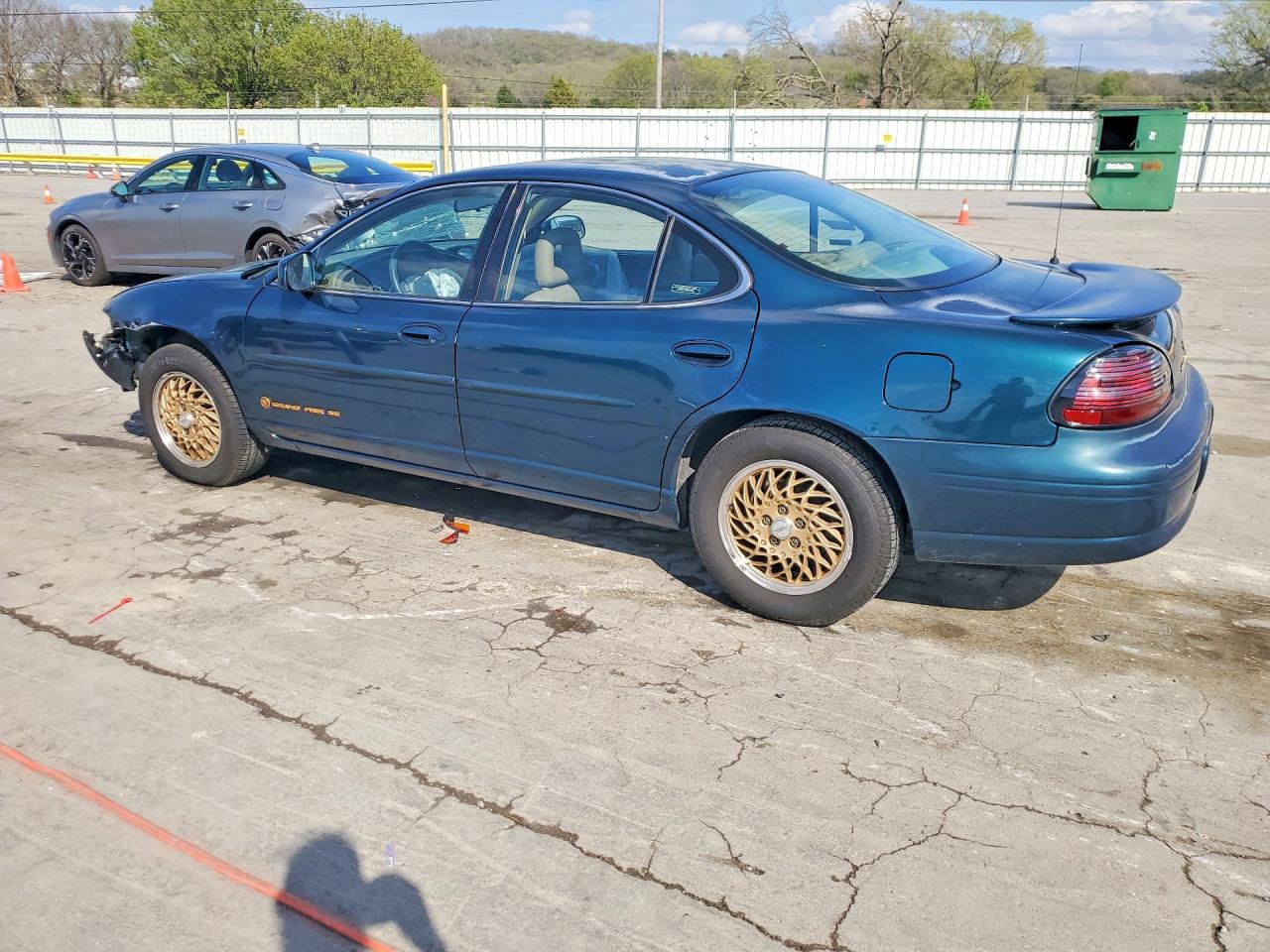 1997 Pontiac Grand Prix Se Teal vin: 1G2WJ52K3VF303365