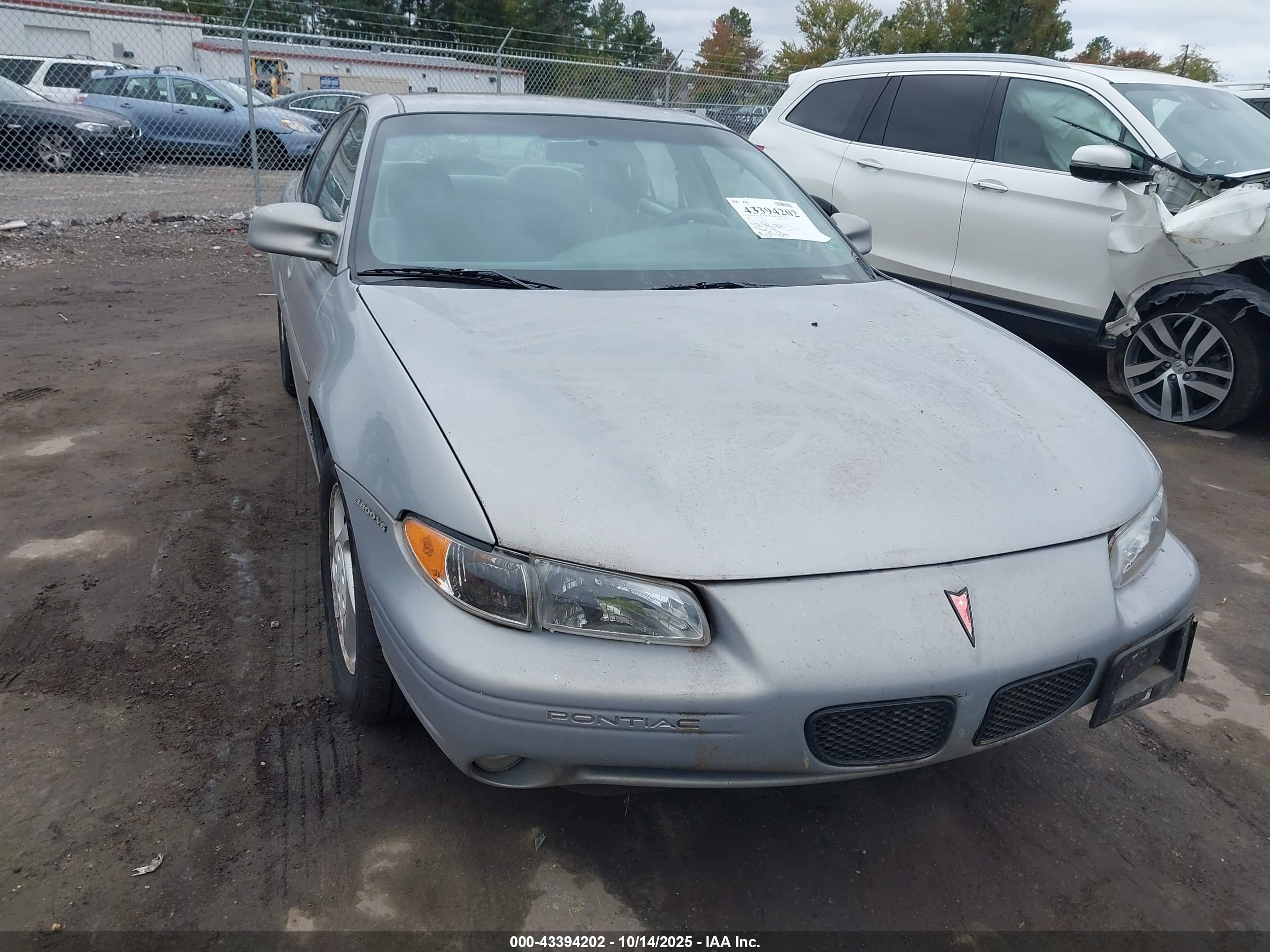 1998 Pontiac Grand Prix Se Silver vin: 1G2WJ52K3WF277691