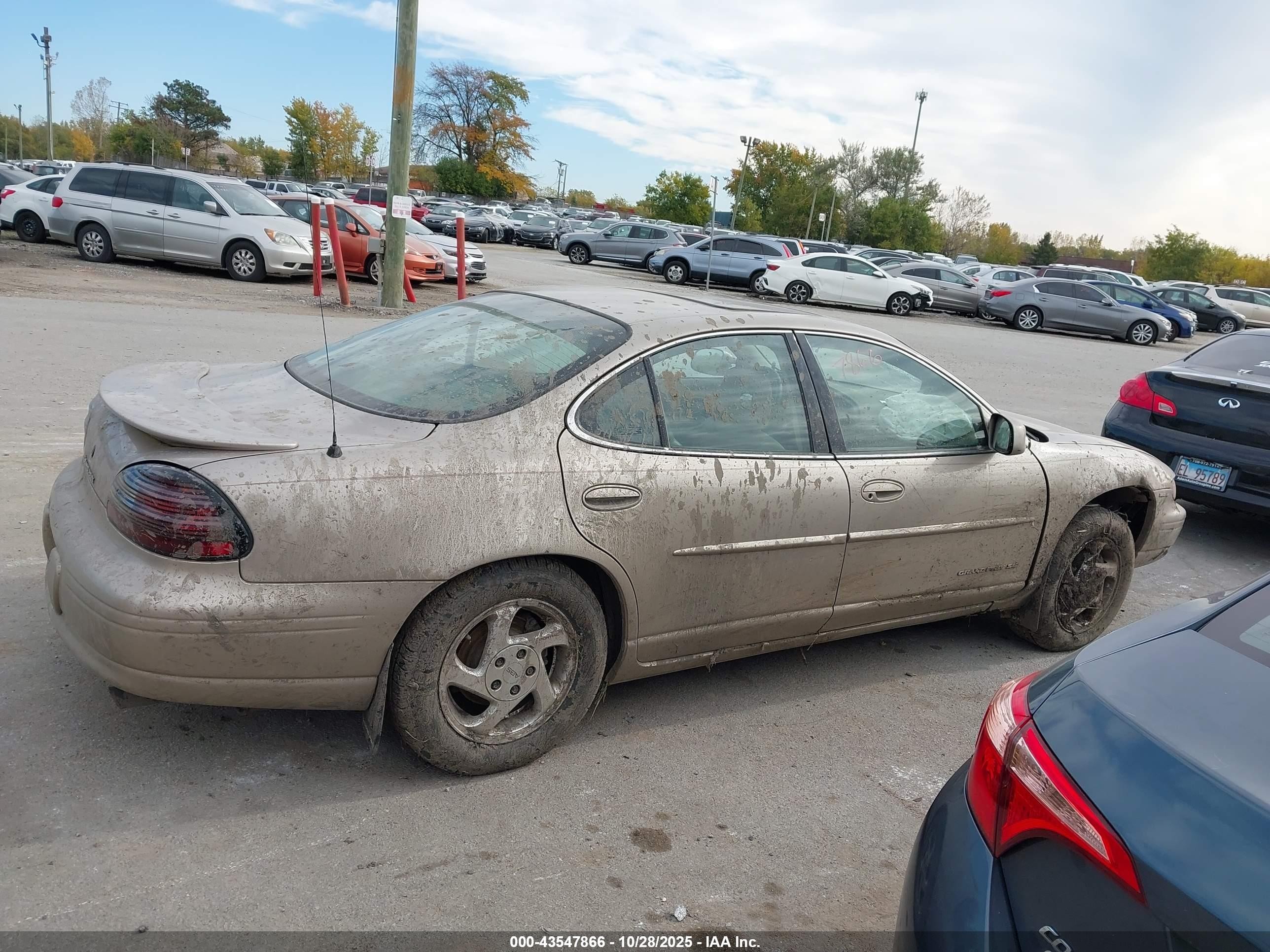 1997 Pontiac Grand Prix Se Beige vin: 1G2WJ52K4VF288990