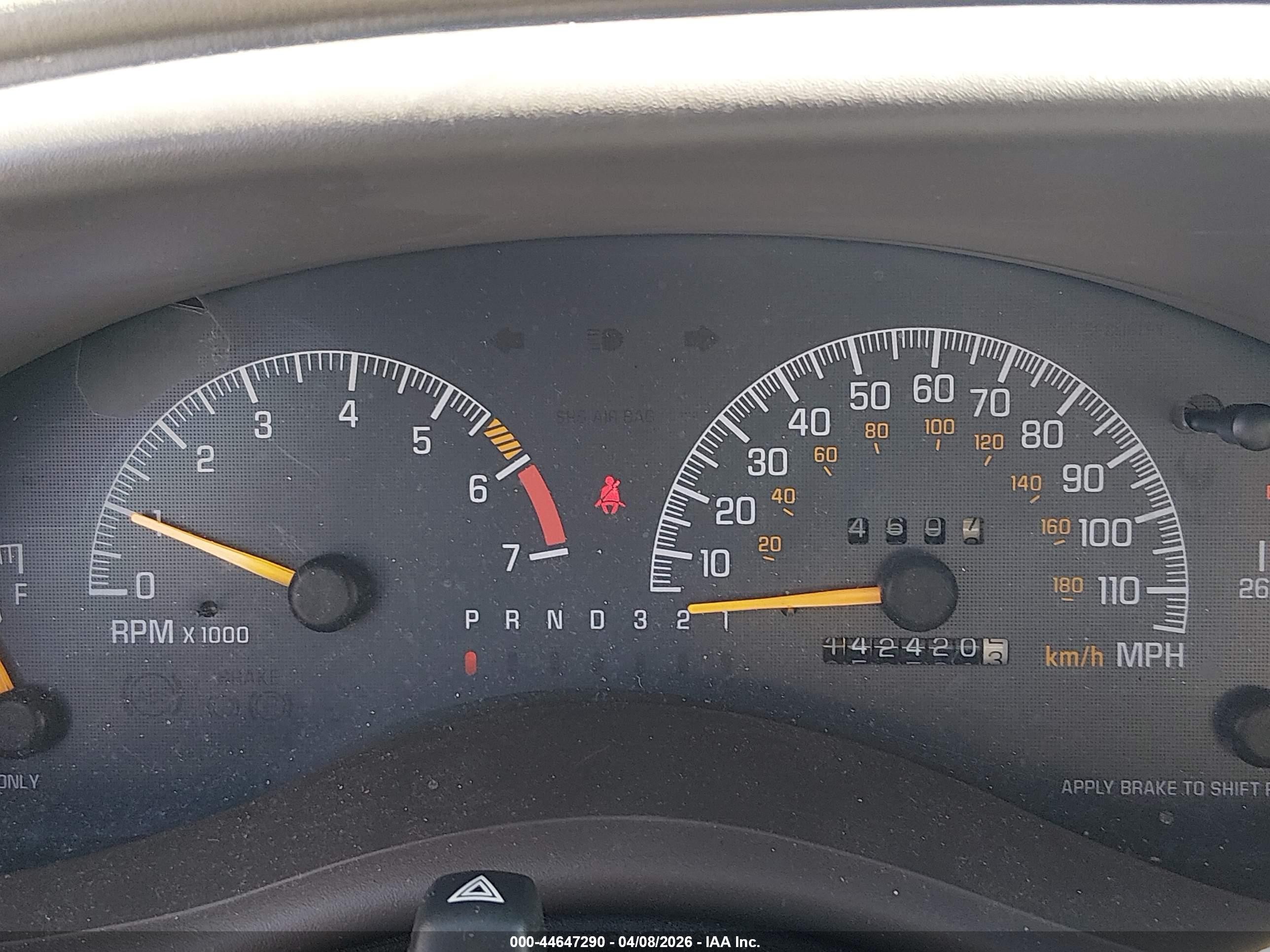 1997 Pontiac Grand Prix Se Белый vin: 1G2WJ52K6VF287551