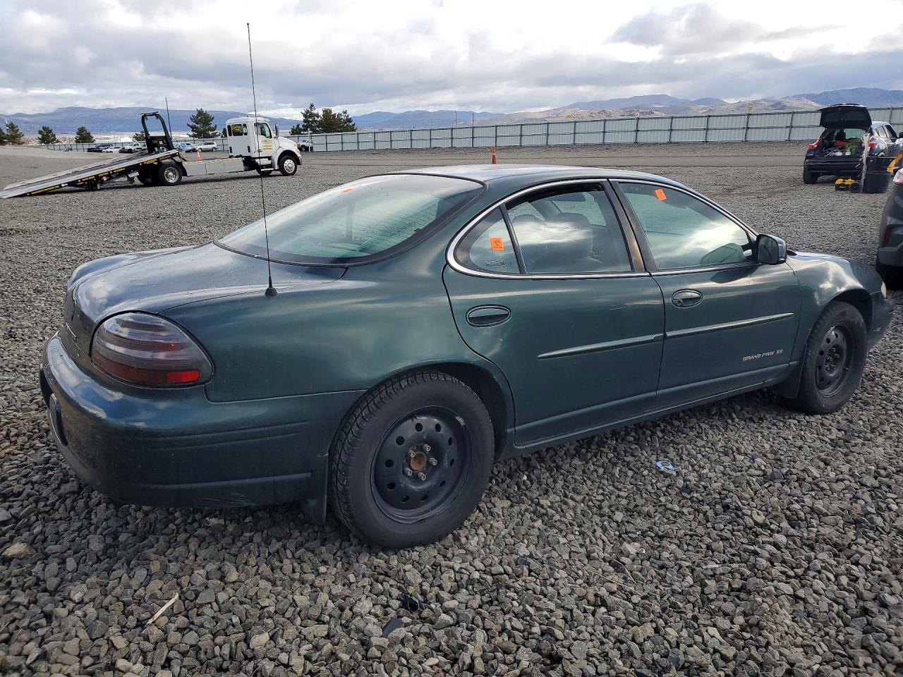 1998 Pontiac Grand Prix Se Зеленый vin: 1G2WJ52M2WF322976