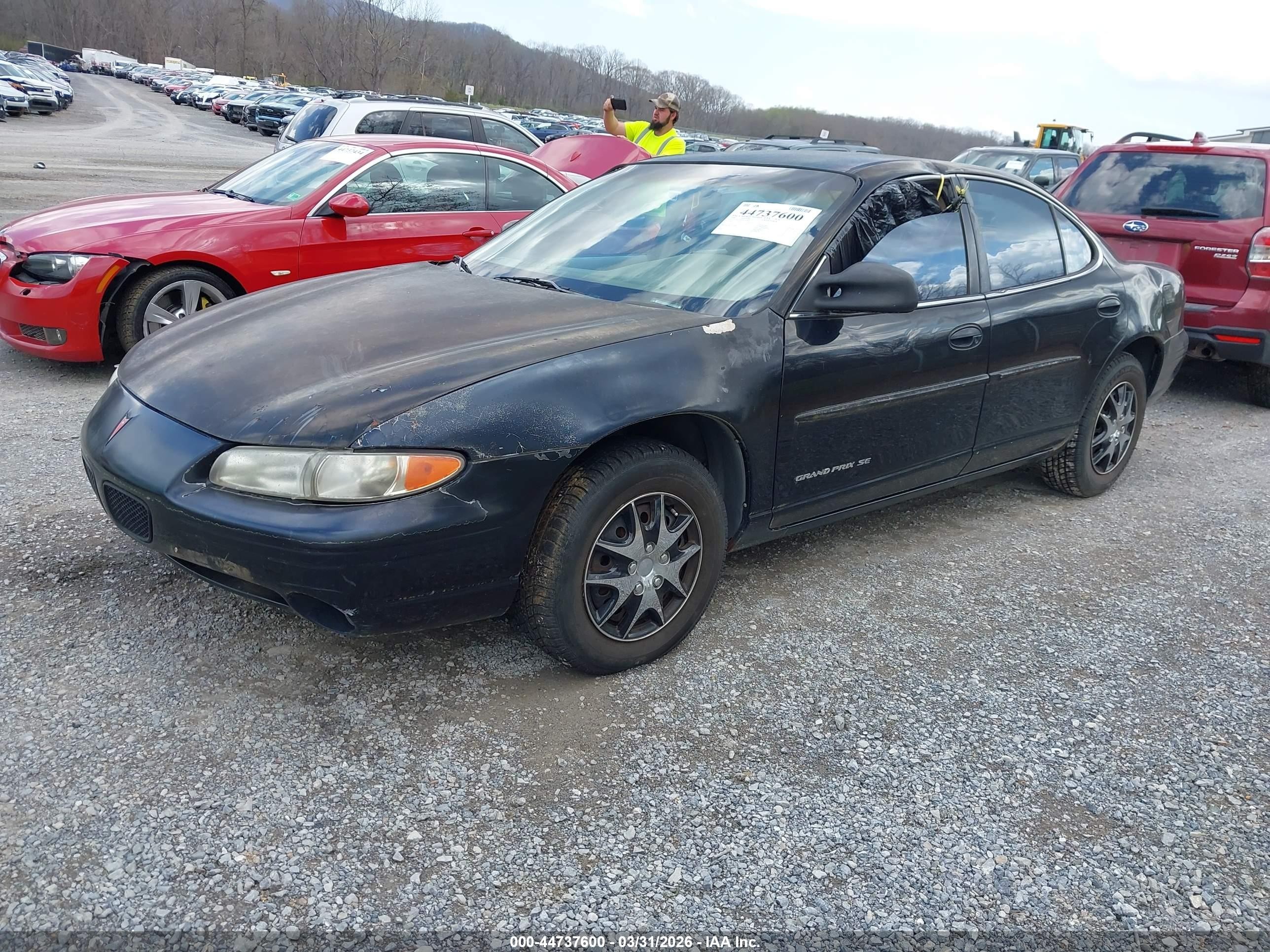 1998 Pontiac Grand Prix Se Black vin: 1G2WJ52M3WF267051