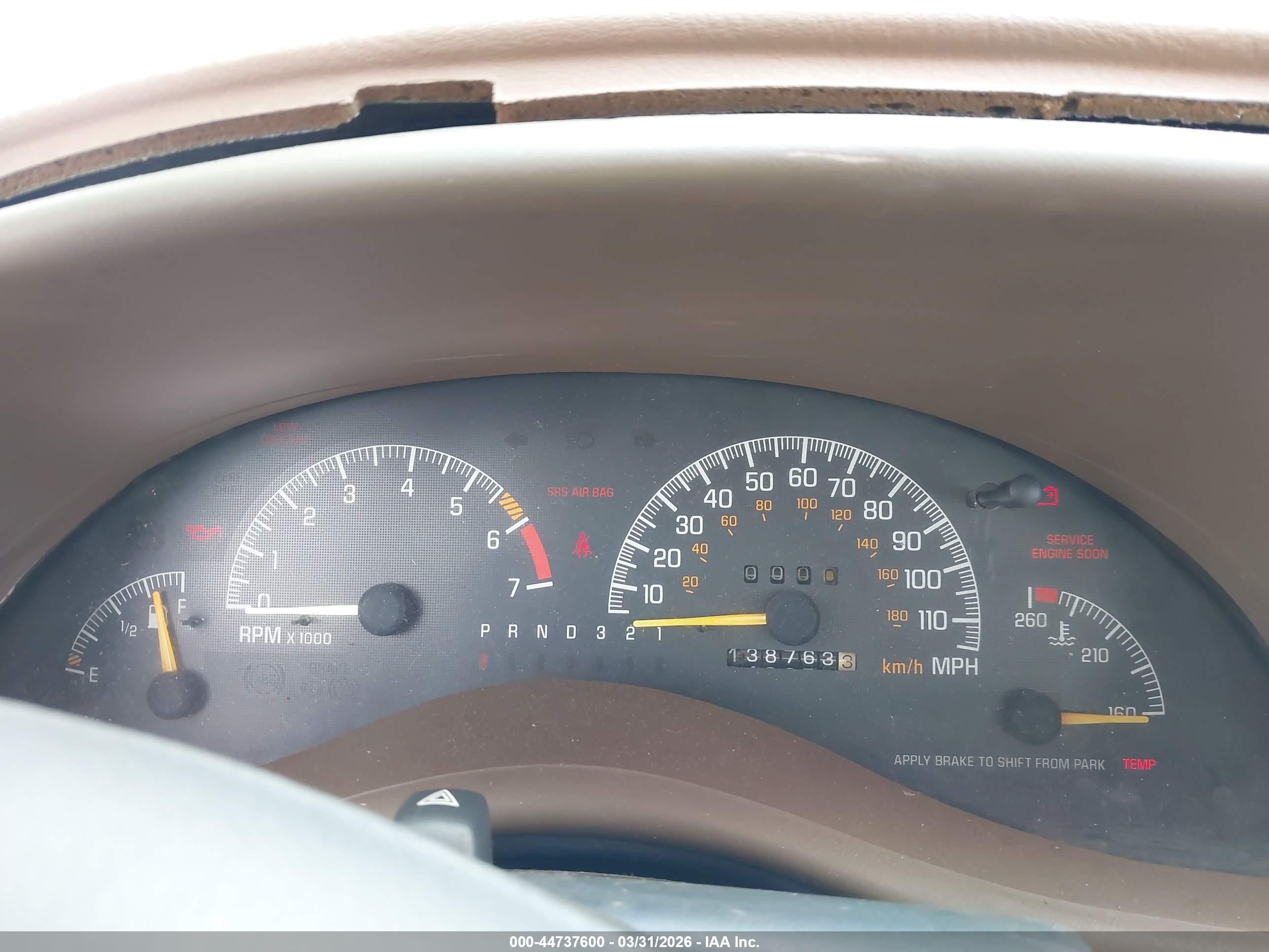 1998 Pontiac Grand Prix Se Black vin: 1G2WJ52M3WF267051