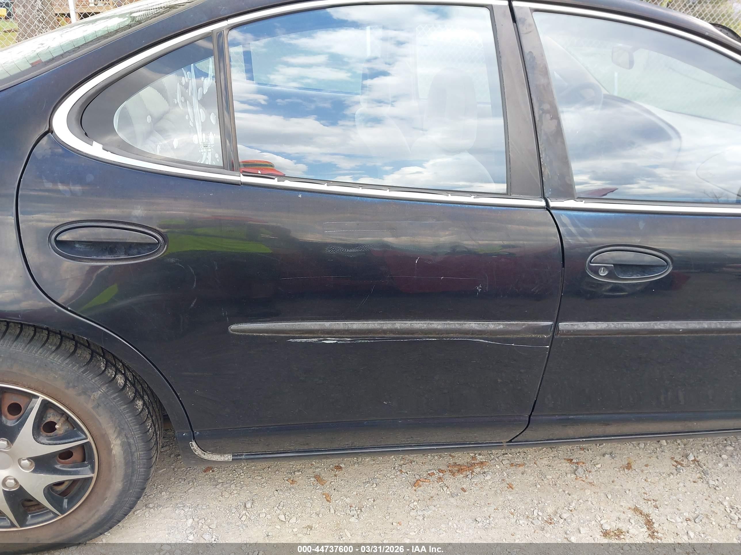 1998 Pontiac Grand Prix Se Black vin: 1G2WJ52M3WF267051