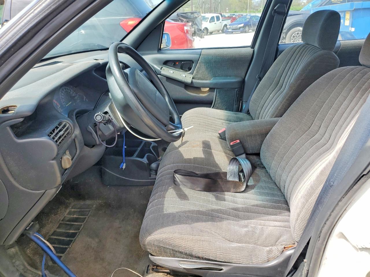 1994 Pontiac Grand Prix Se White vin: 1G2WJ52M5RF319705