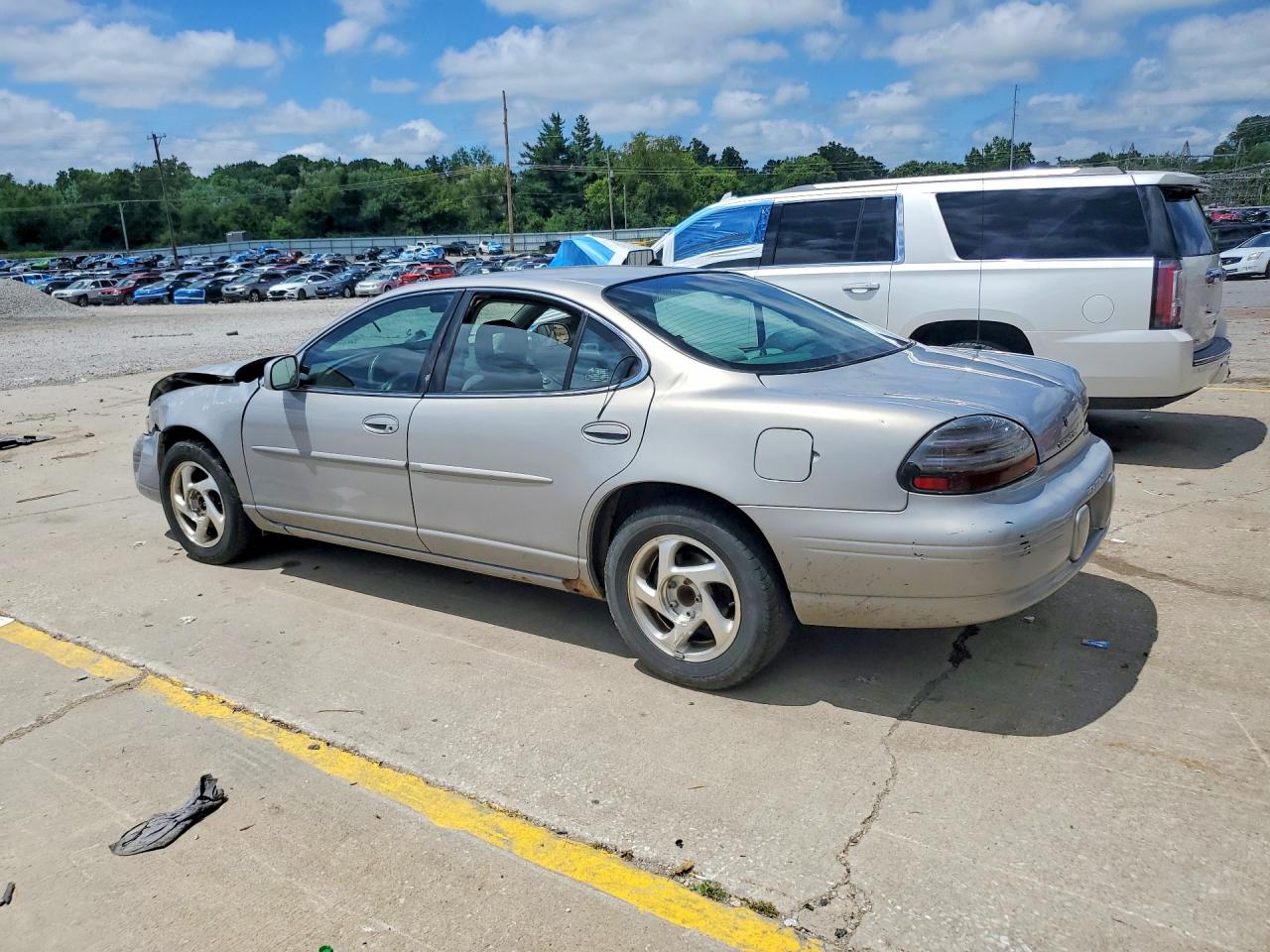 1999 Pontiac Grand Prix Se Silver vin: 1G2WJ52M9XF205865