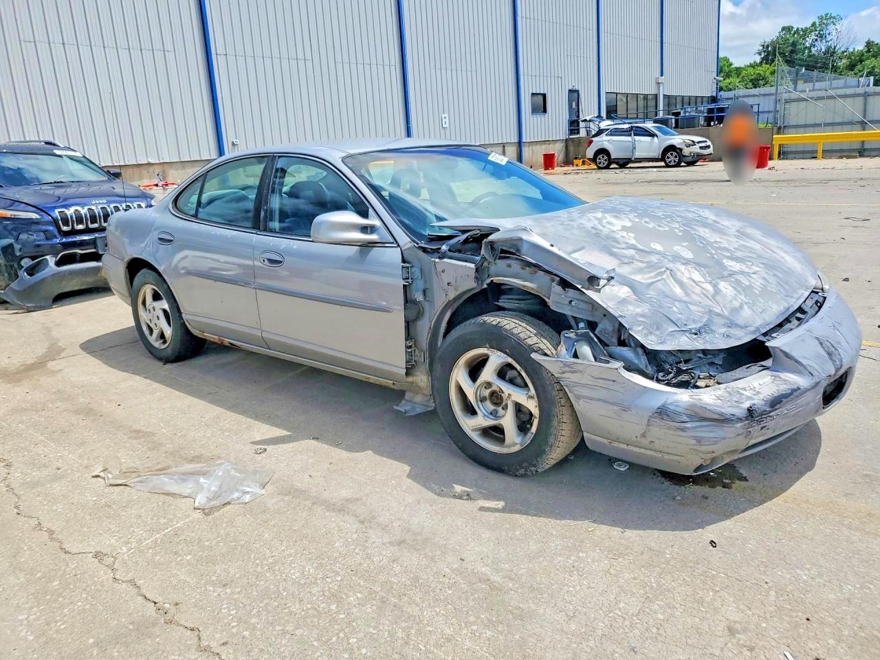 1999 Pontiac Grand Prix Se Silver vin: 1G2WJ52M9XF205865