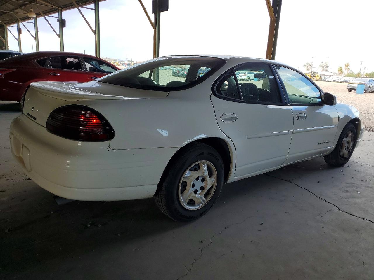 2002 Pontiac Grand Prix Se White vin: 1G2WK52J52F269266