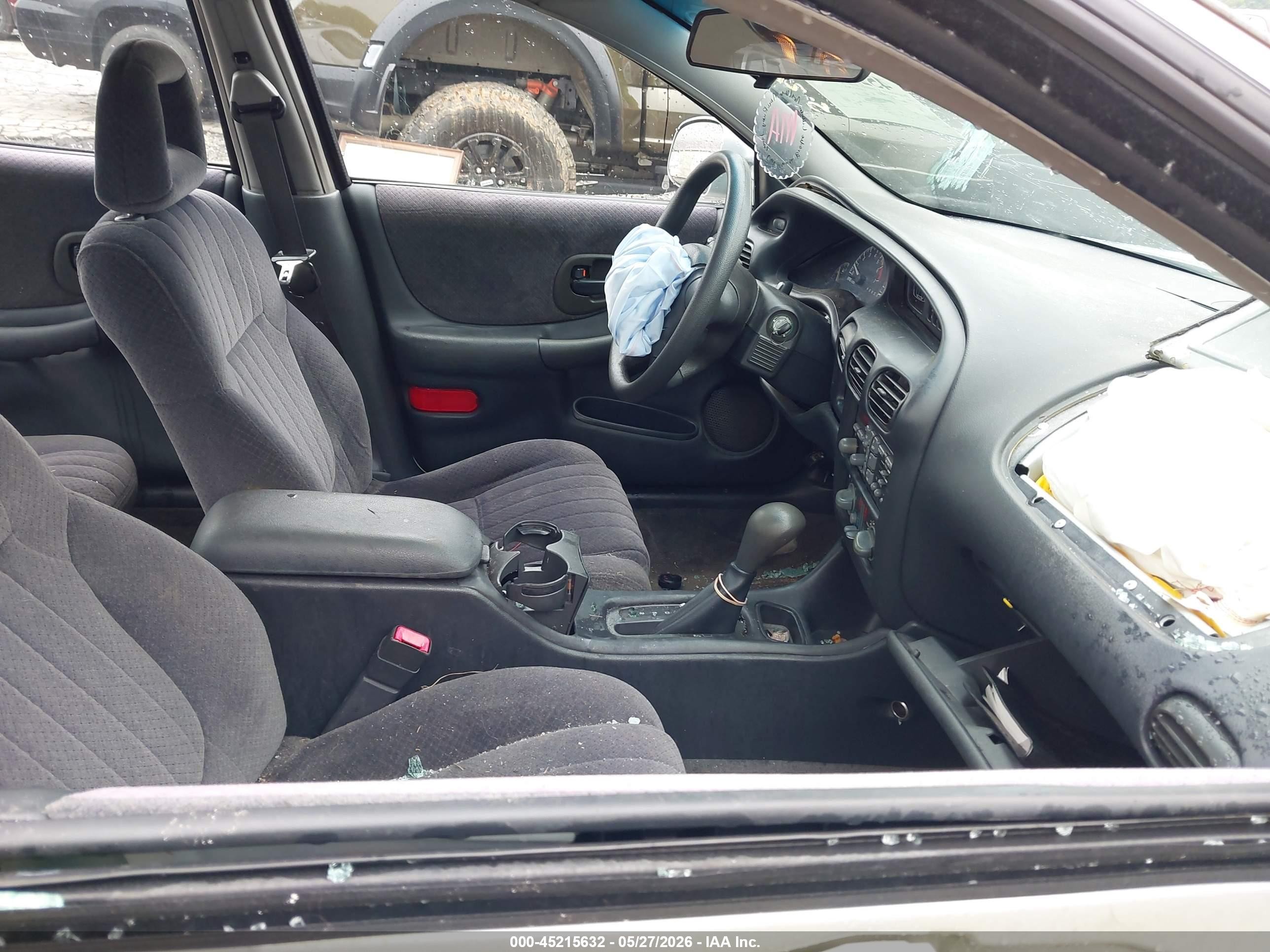 2002 Pontiac Grand Prix Se Silver vin: 1G2WK52J62F161027