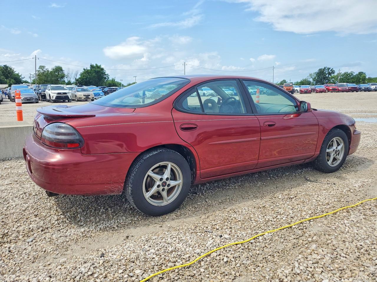 2001 Pontiac Grand Prix Se Темно-бордовый vin: 1G2WK52JX1F142284