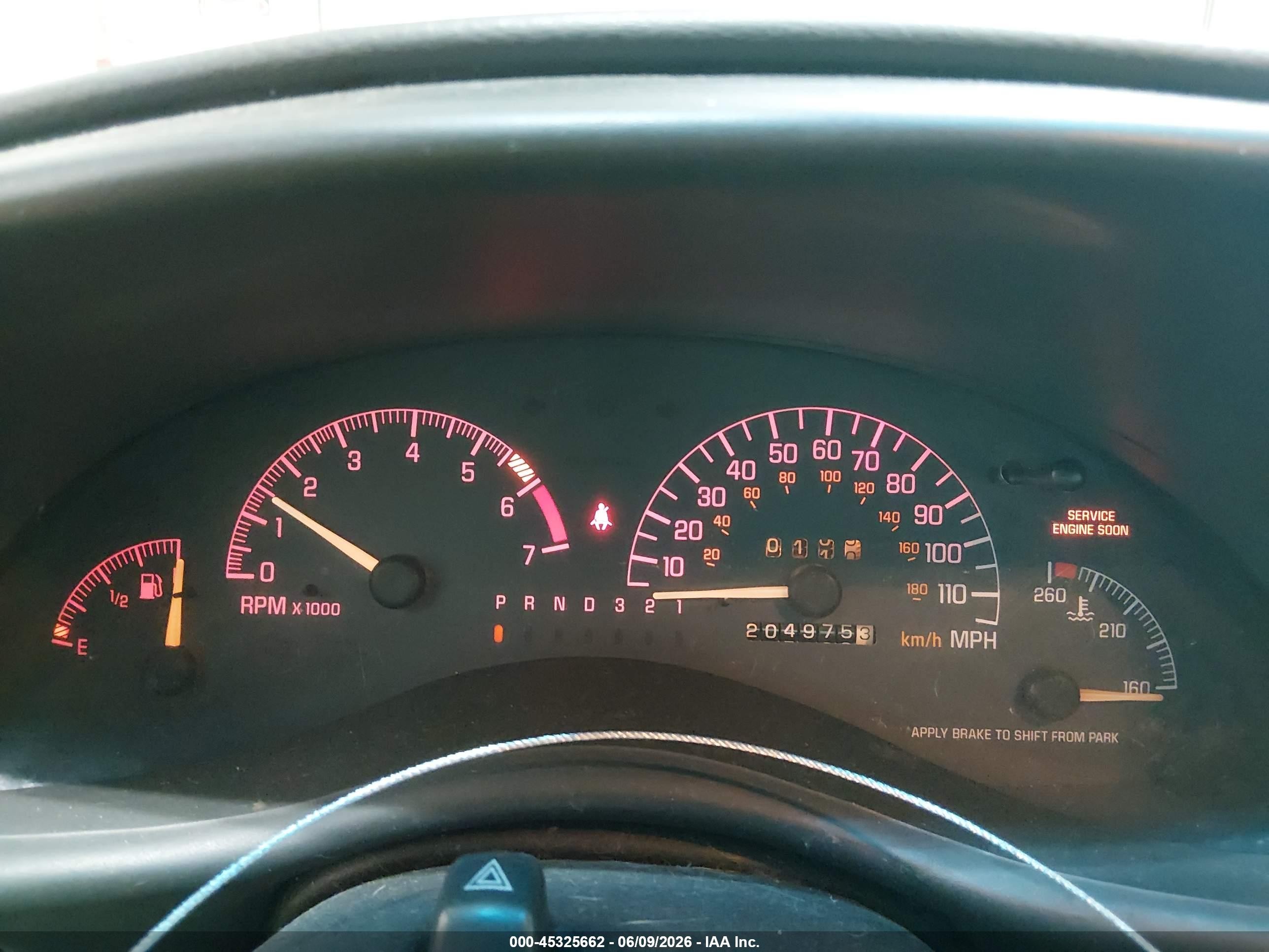 2002 Pontiac Grand Prix Se Серебряный vin: 1G2WK52JX2F206731