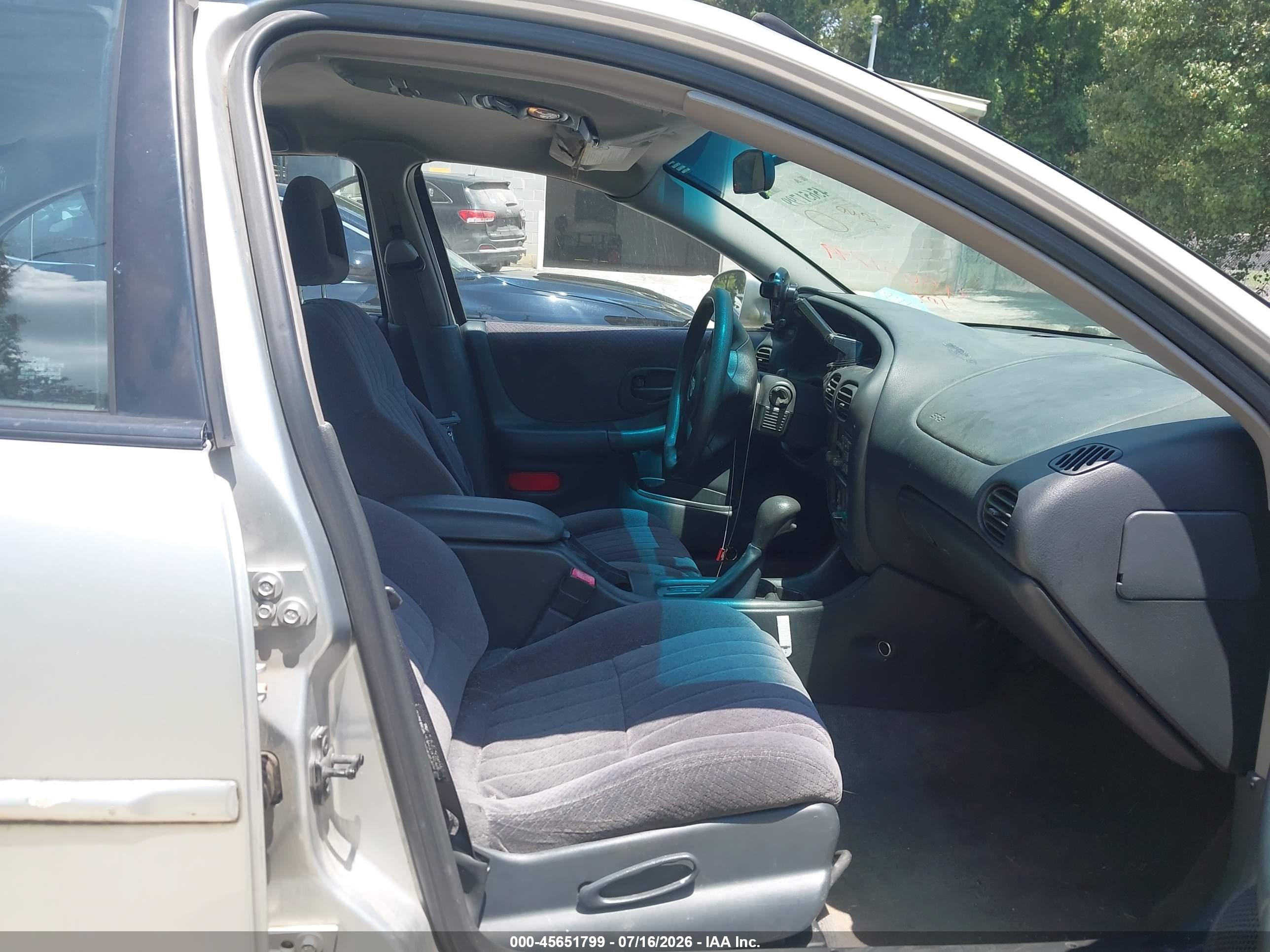2003 Pontiac Grand Prix Se Silver vin: 1G2WK52JX3F159170