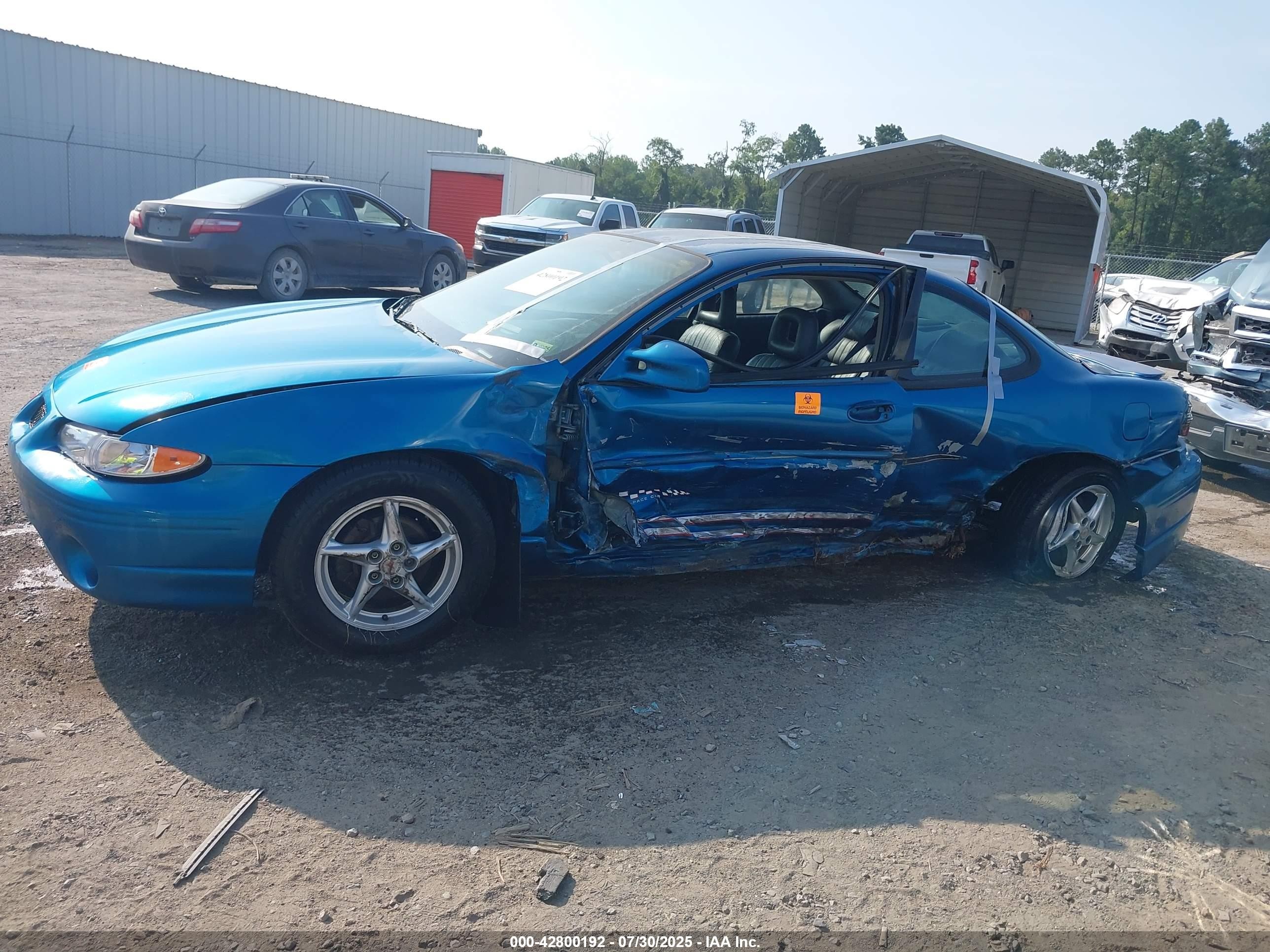 1998 Pontiac Grand Prix Gt Blue vin: 1G2WP1212WF305706