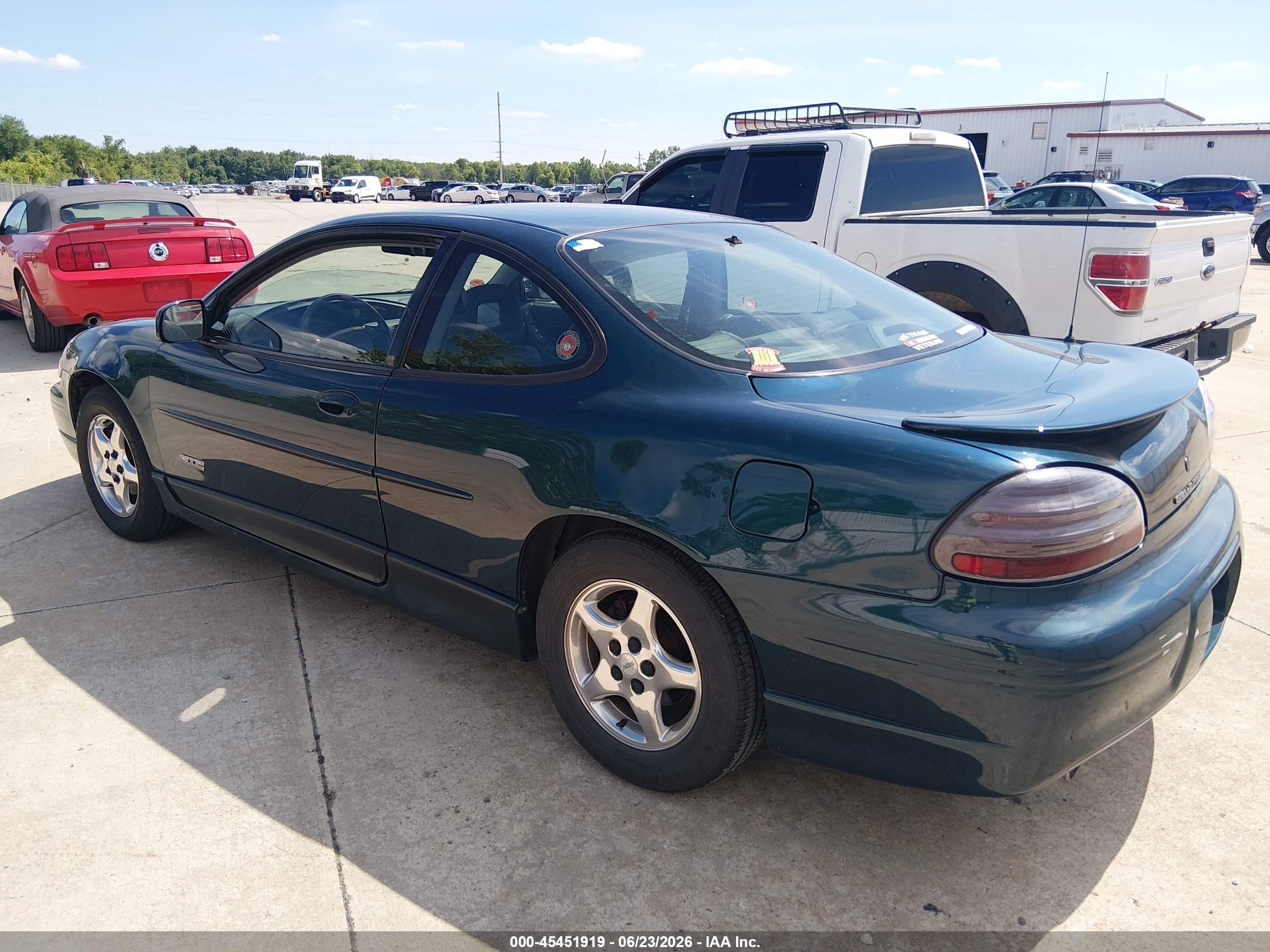 1997 Pontiac Grand Prix Gt Зеленый vin: 1G2WP1218VF257661