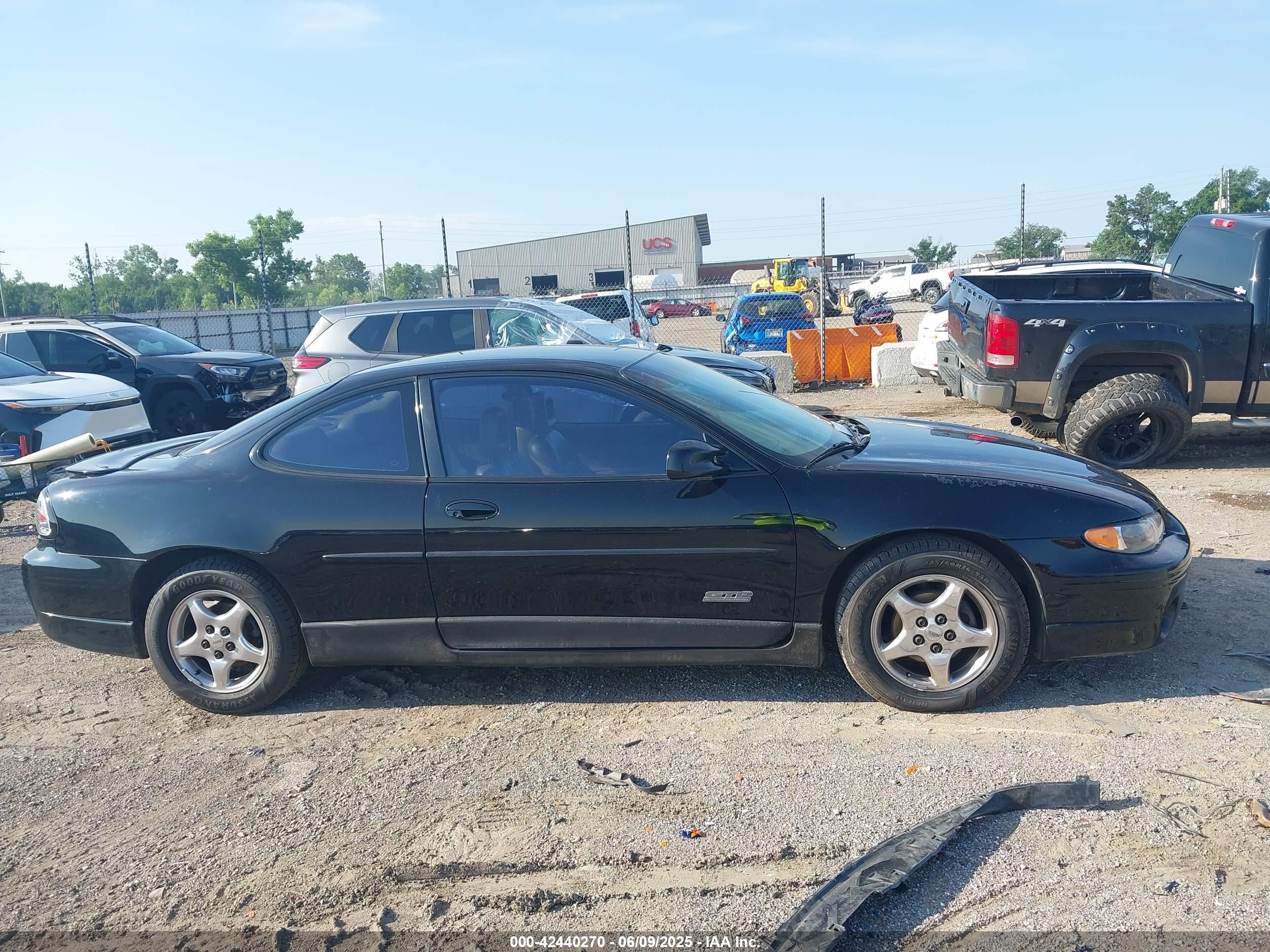 1998 Pontiac Grand Prix Gt Черный vin: 1G2WP1218WF269844