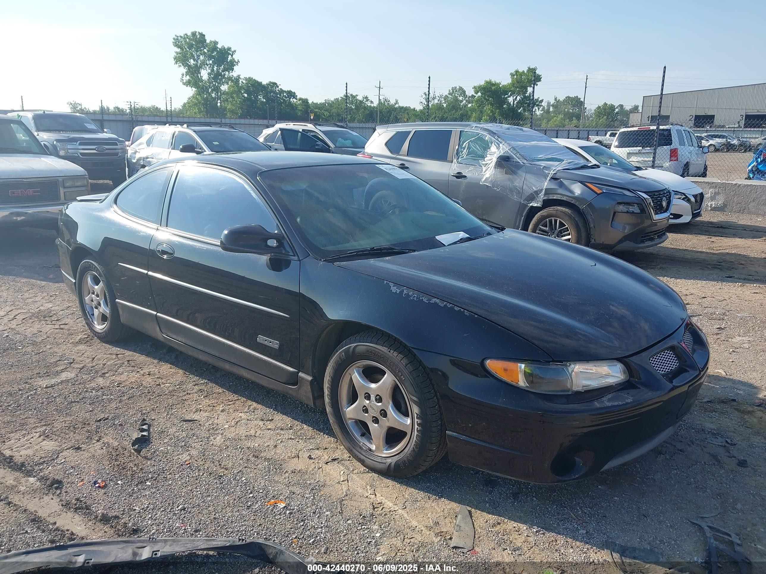1998 Pontiac Grand Prix Gt Черный vin: 1G2WP1218WF269844